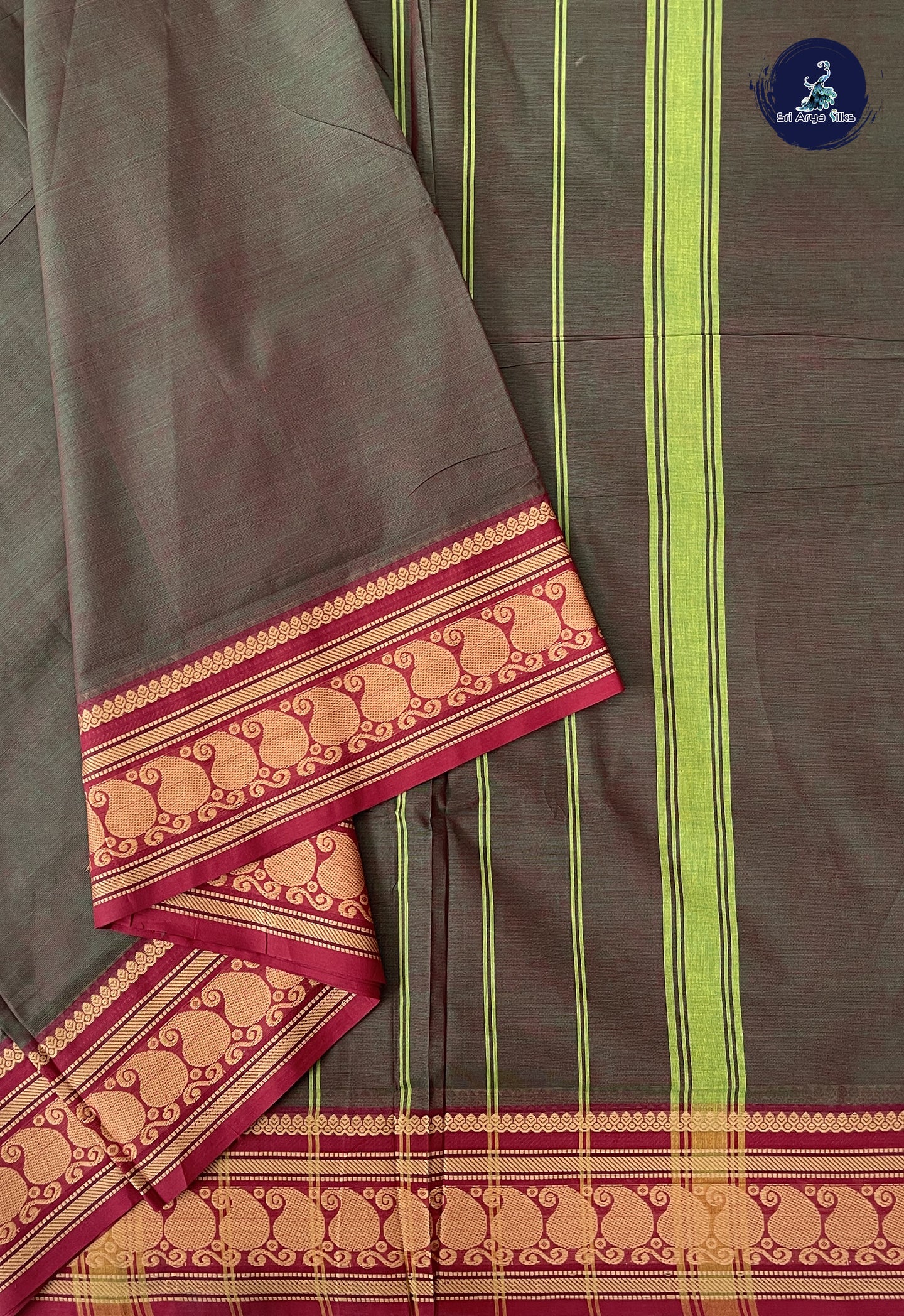Manthulir 10 Yards Madisar Cotton Saree With Plain Pattern