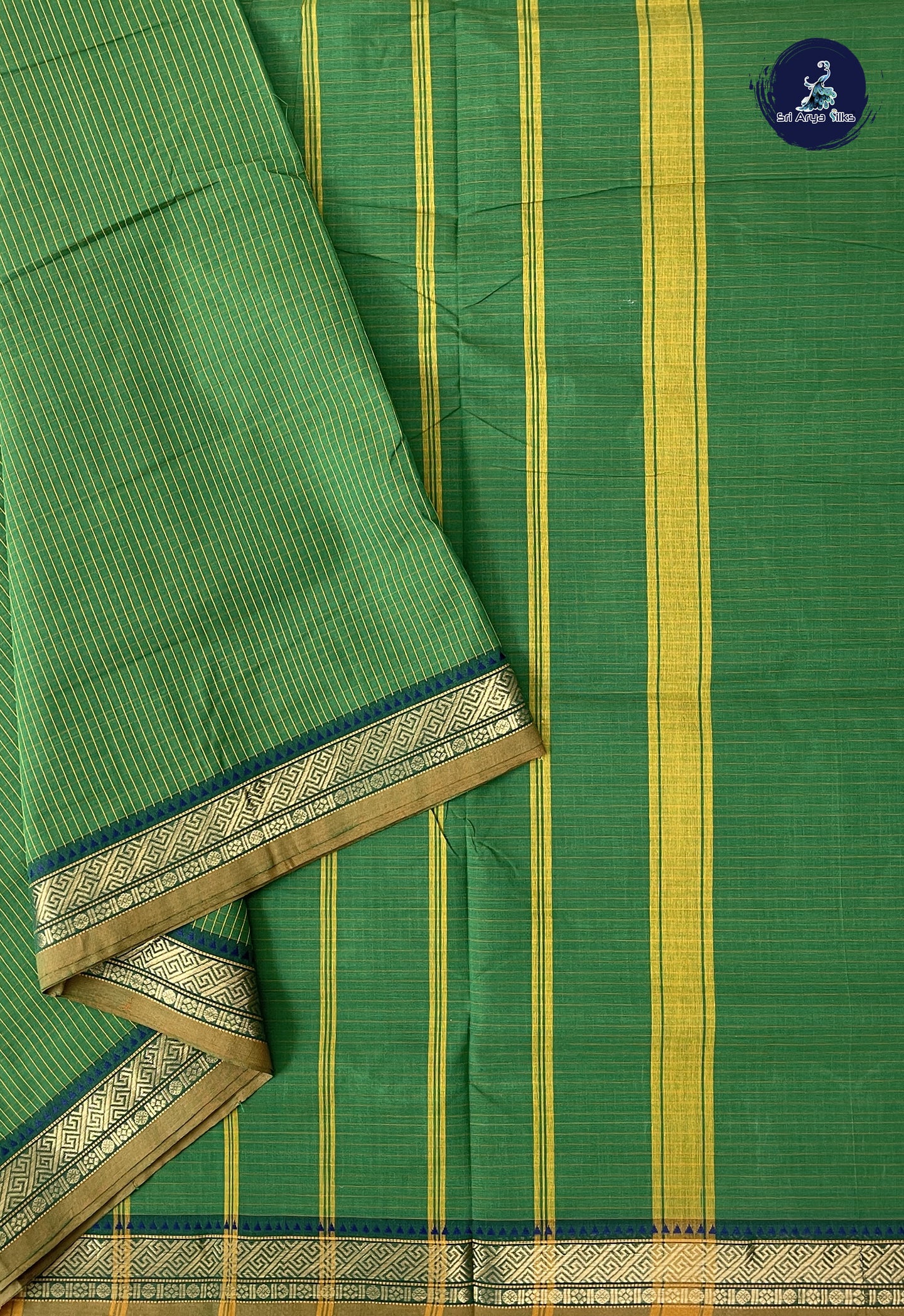 Dark Green 10 Yards Madisar Cotton Saree With Checked Pattern