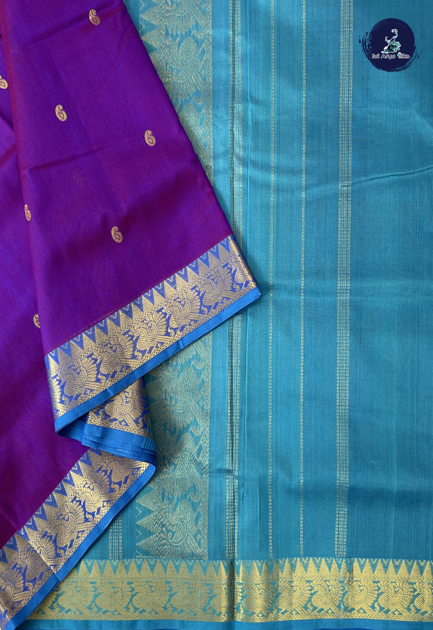 Dual Tone Violet 10 Yards Silk Cotton Saree With Zari Buttas Pattern