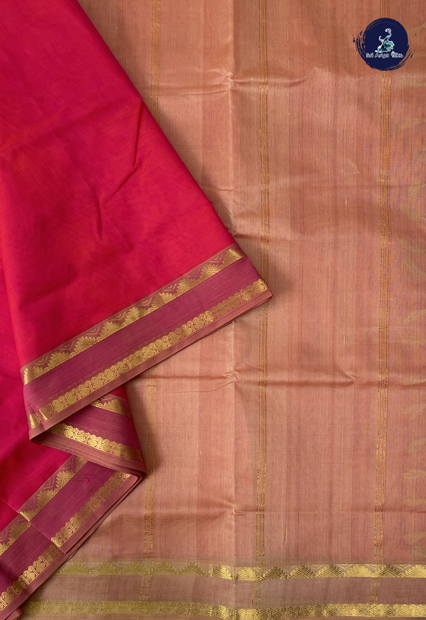 Dual Tone Pink 10 Yards Silk Cotton Saree With Plain Pattern
