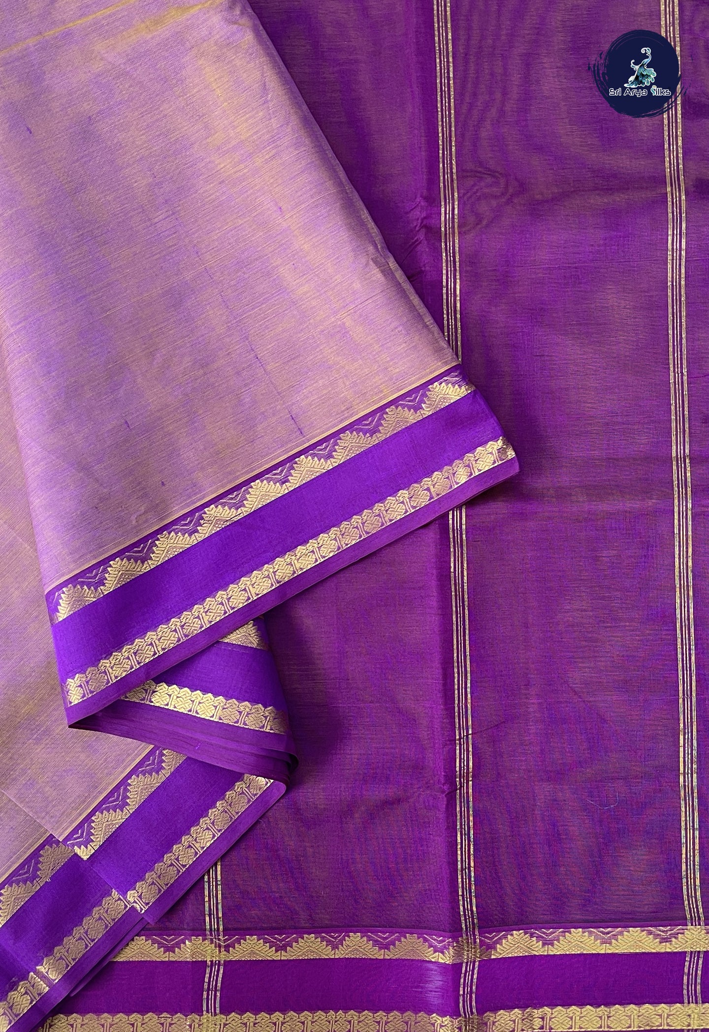 Dual Tone Purple 10 Yards Silk Cotton Saree With Plain Pattern
