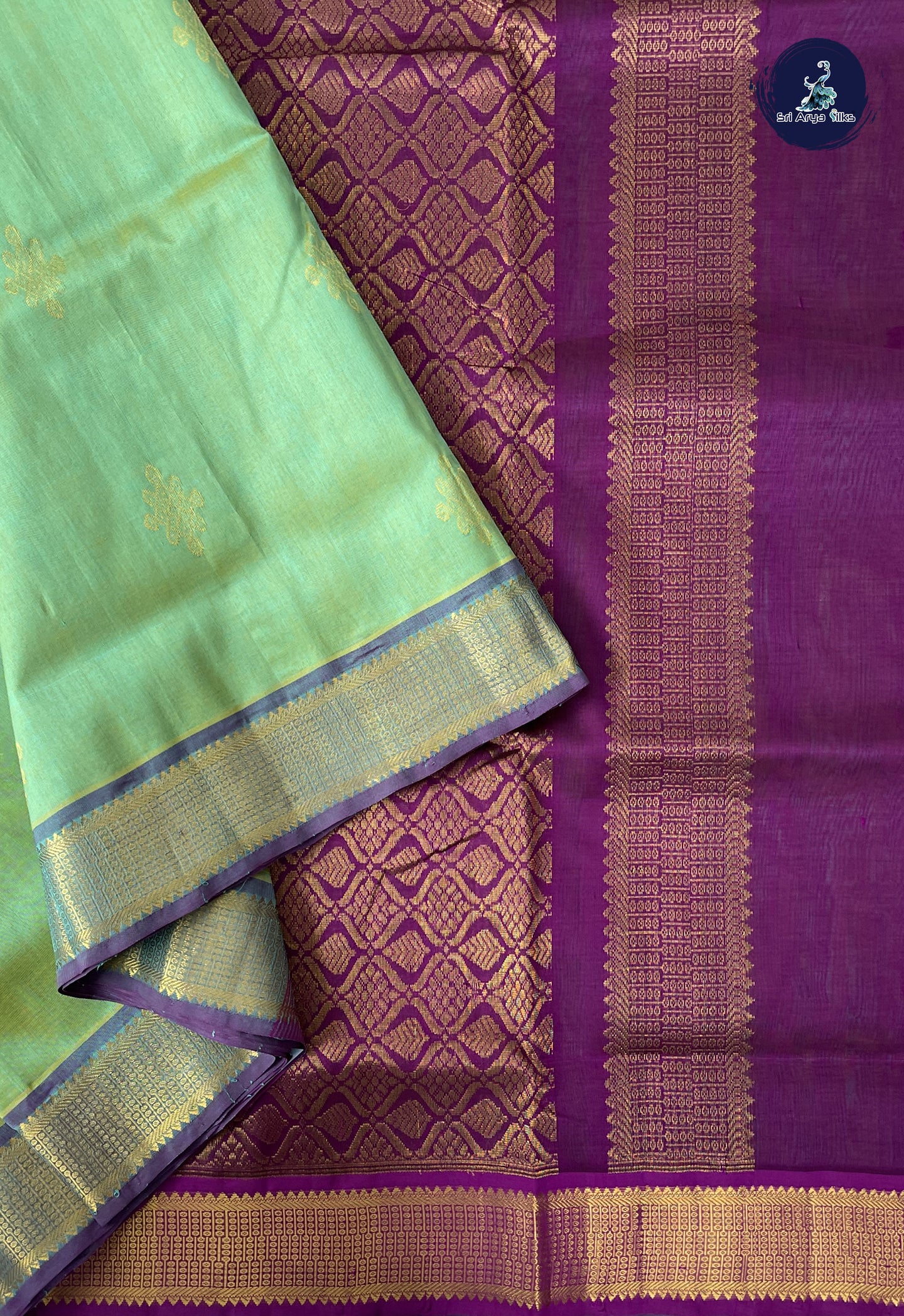 Pastel Green 10 Yards Silk Cotton Saree With Kolam Butta Pattern