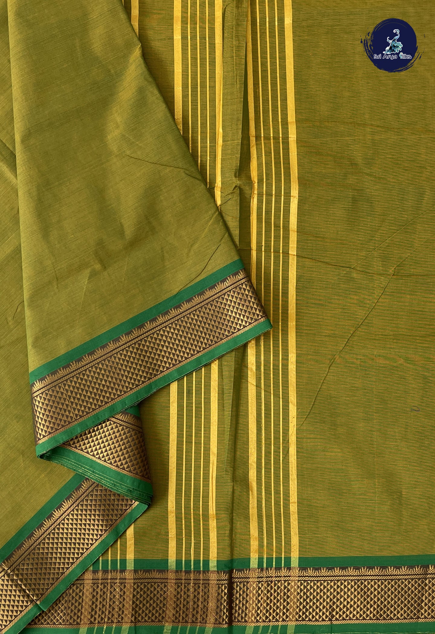 Yellowish Green 10 Yards Madisar Cotton Saree With Plain Pattern