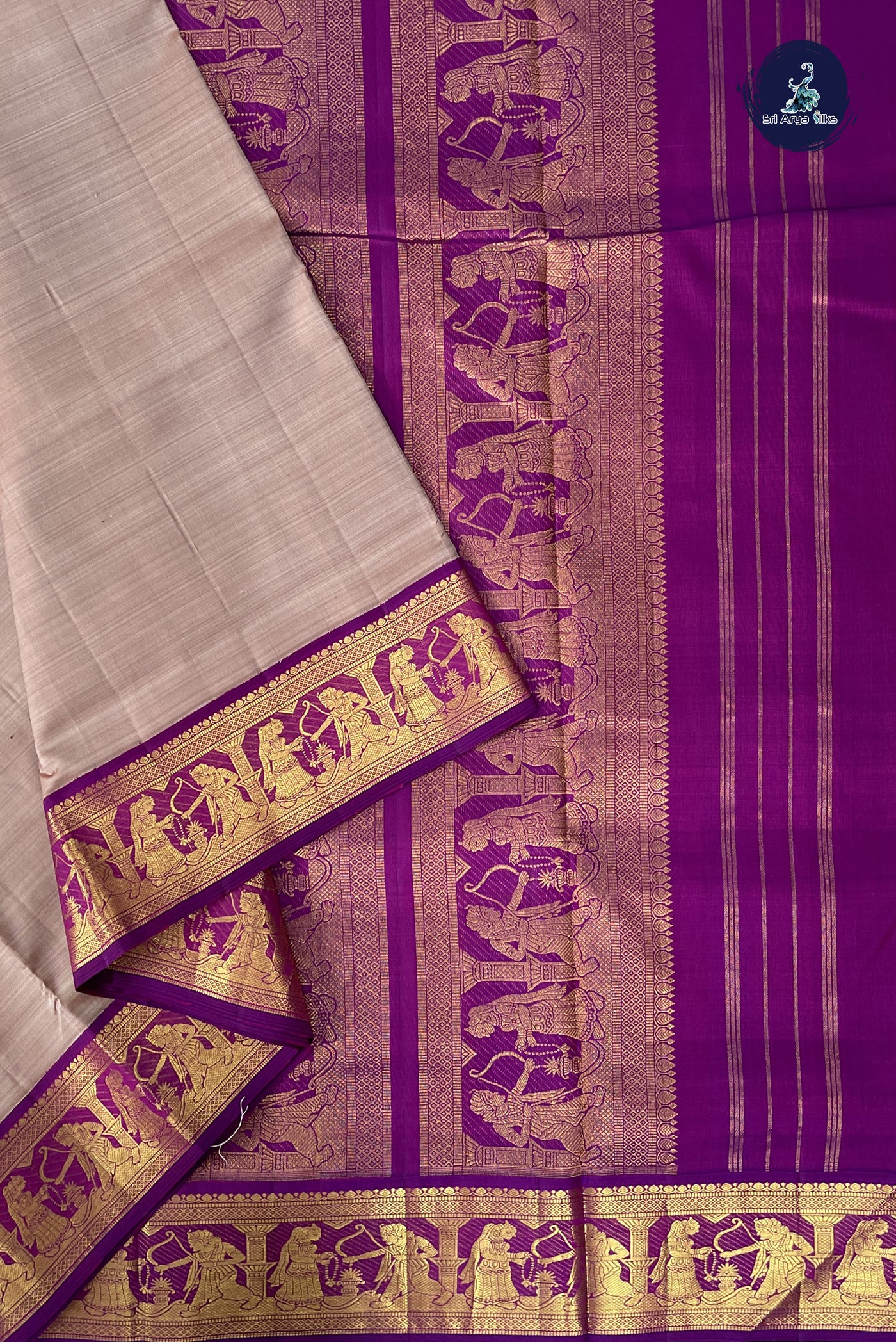 Mauve Grey Madisar 10 Yards Silk Saree With Plain Pattern