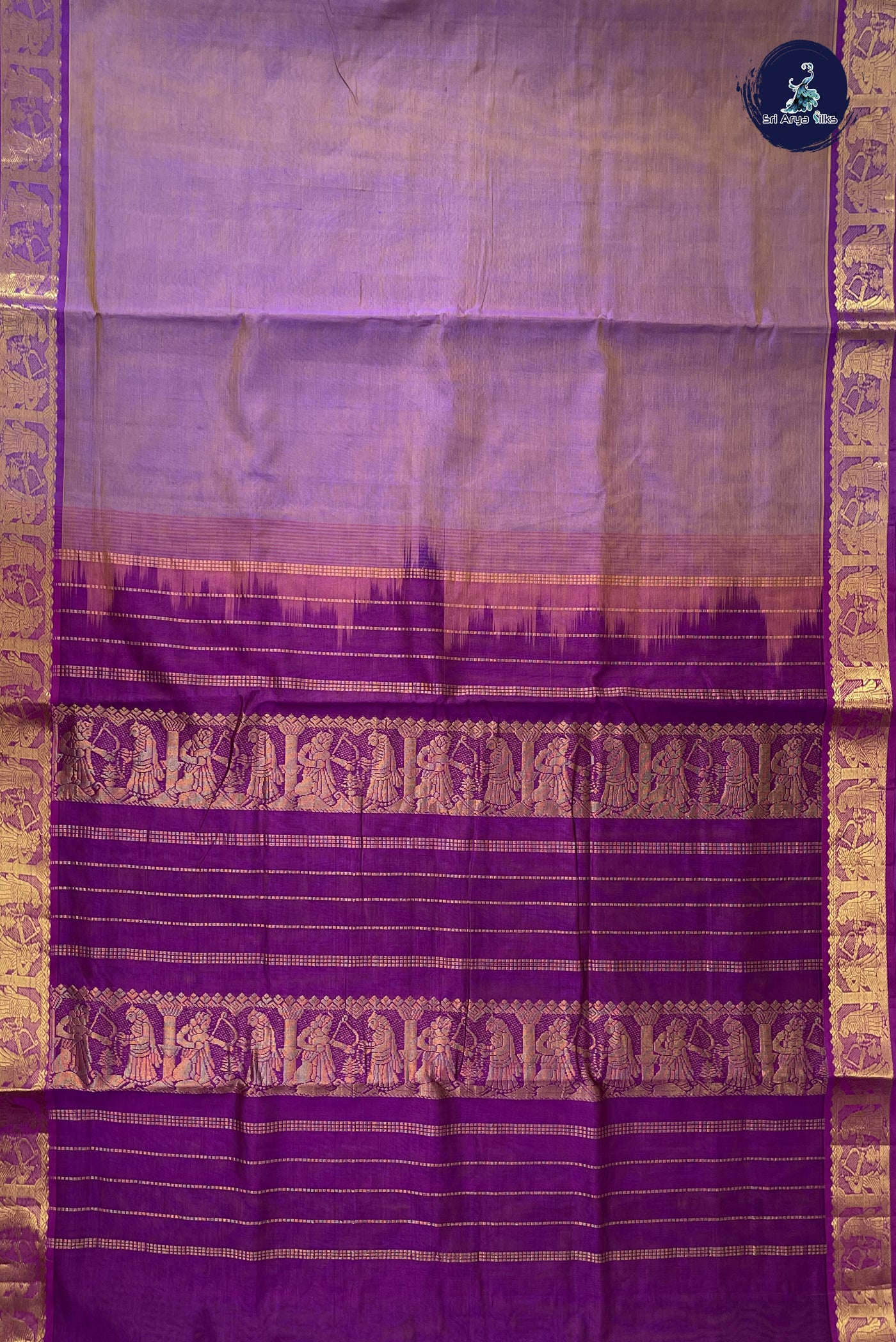 Lavender 10 Yards Silk Cotton Saree With Plain Pattern