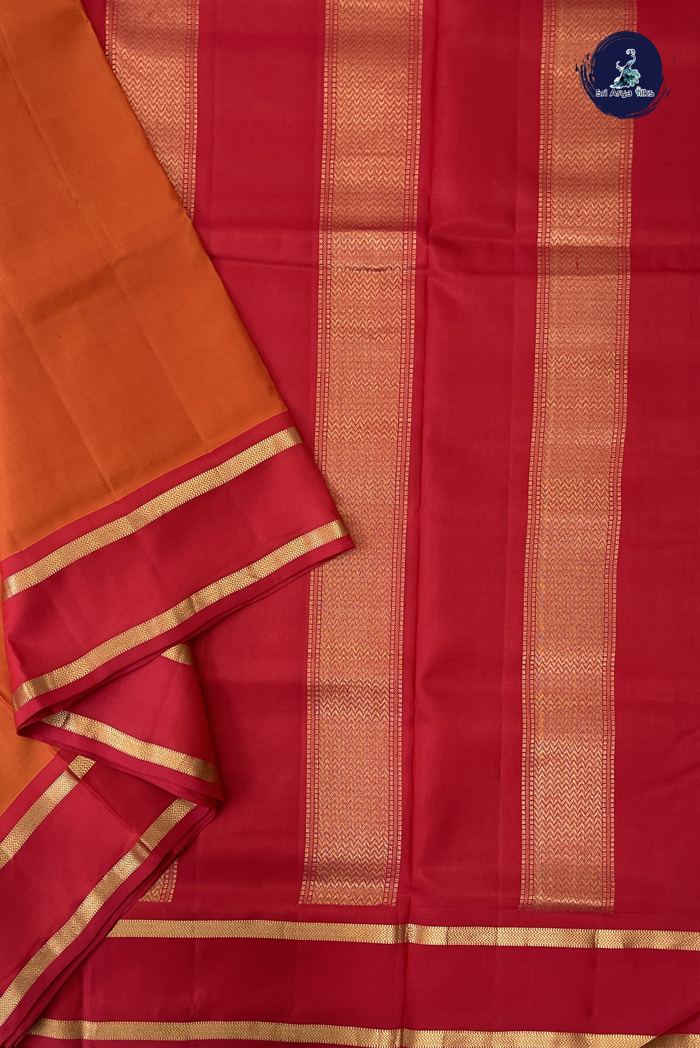 Orange Madisar 10 Yards Silk Saree With Plain Pattern