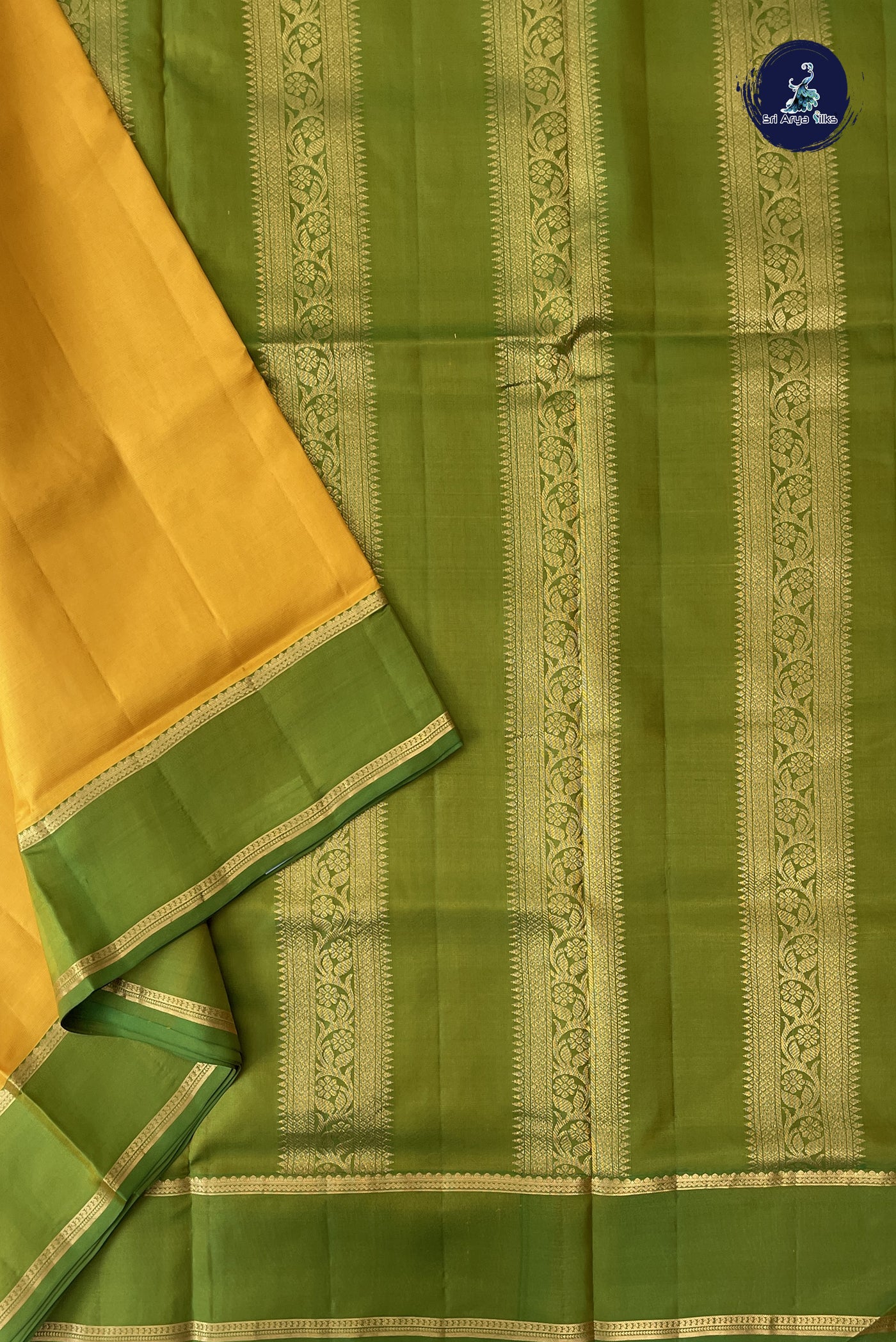 Yellow Madisar 10 Yards Silk Saree With Plain Pattern