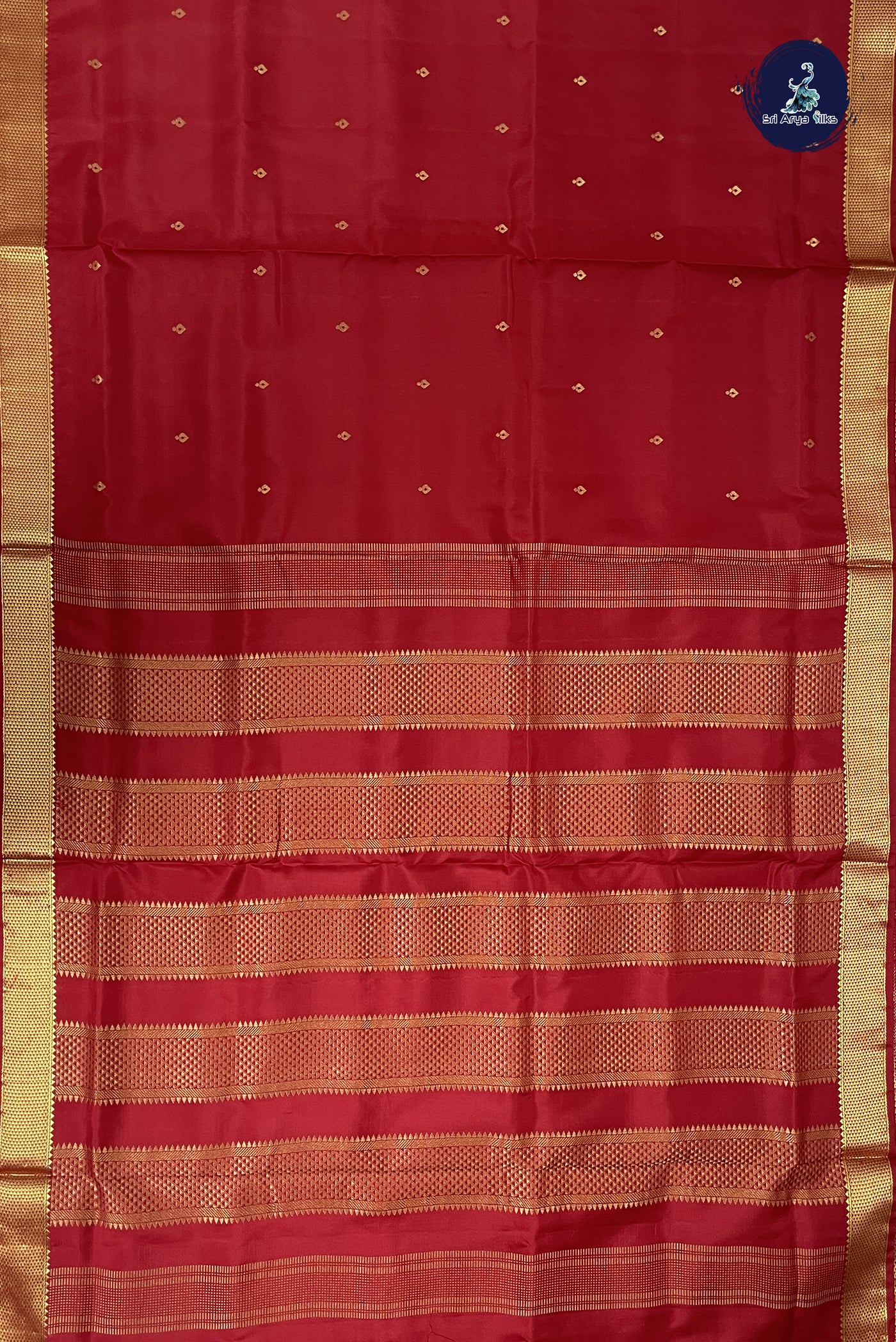 Maroon Madisar 10 Yards Silk Saree With Zari Buttas Pattern
