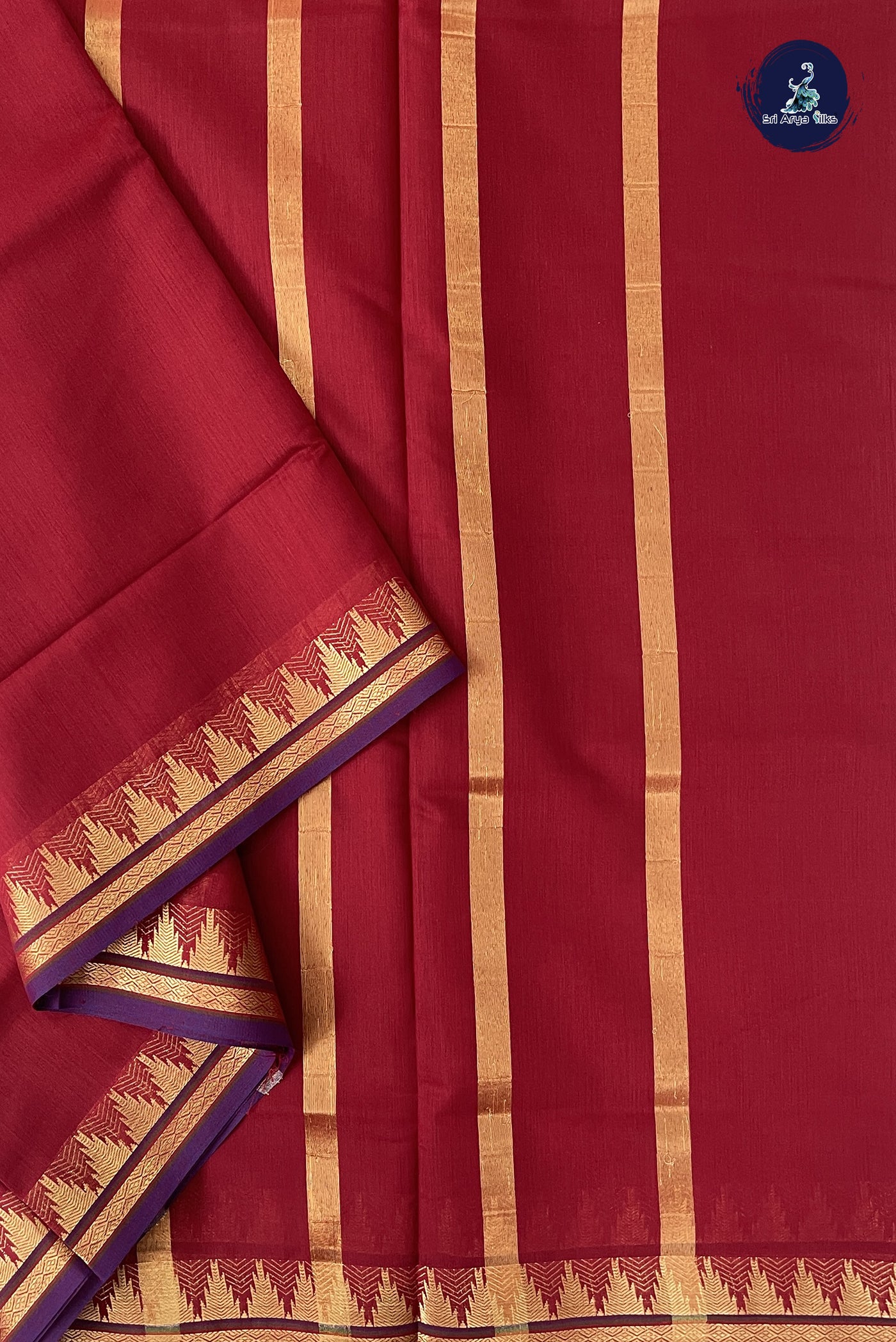 Maroon Madisar Semi Silk Cotton Saree With Plain Pattern