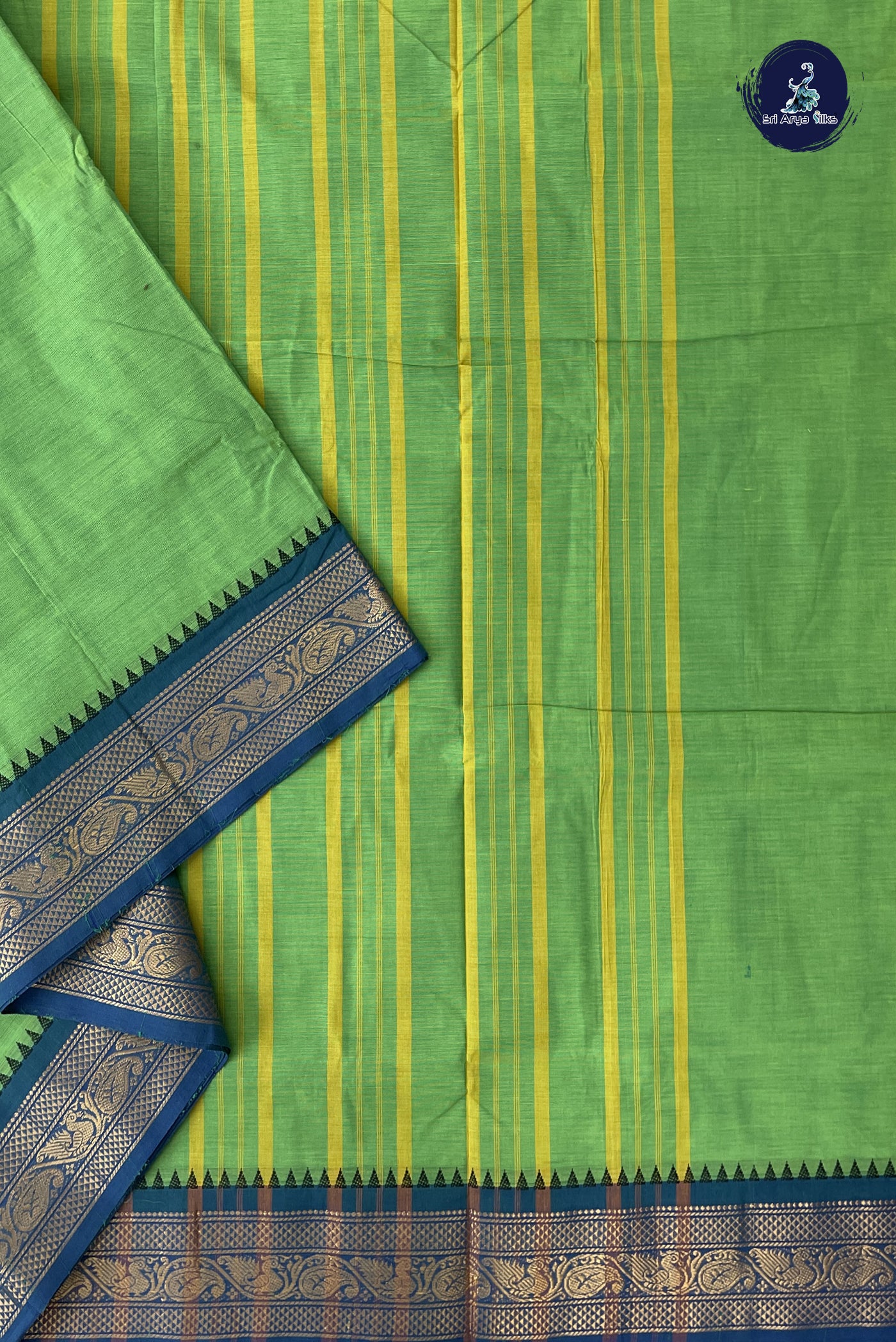 Light Green 10 Yards Madisar Cotton Saree With Plain Pattern