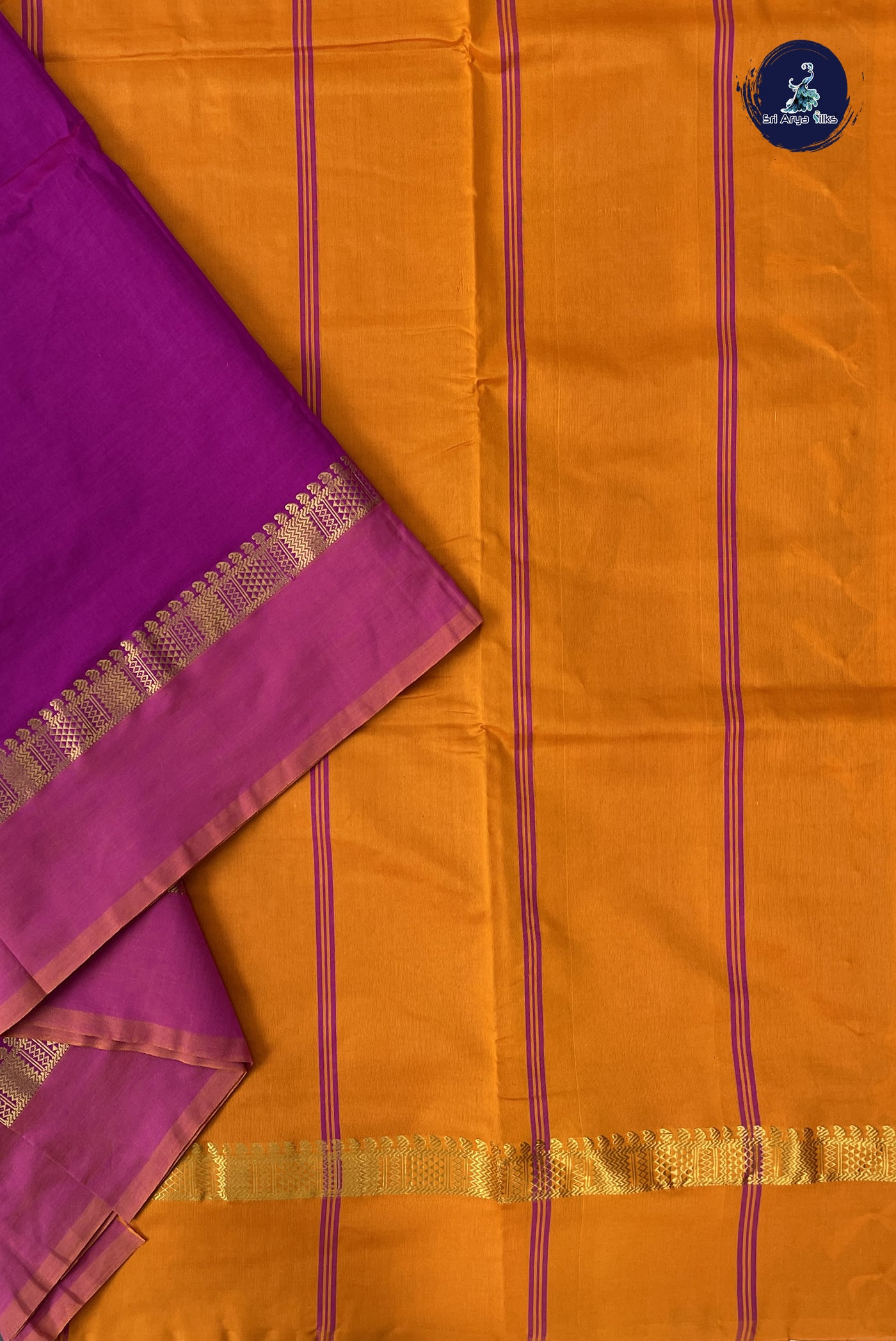 Vadamalli Madisar Semi Silk Cotton Saree With Plain Pattern