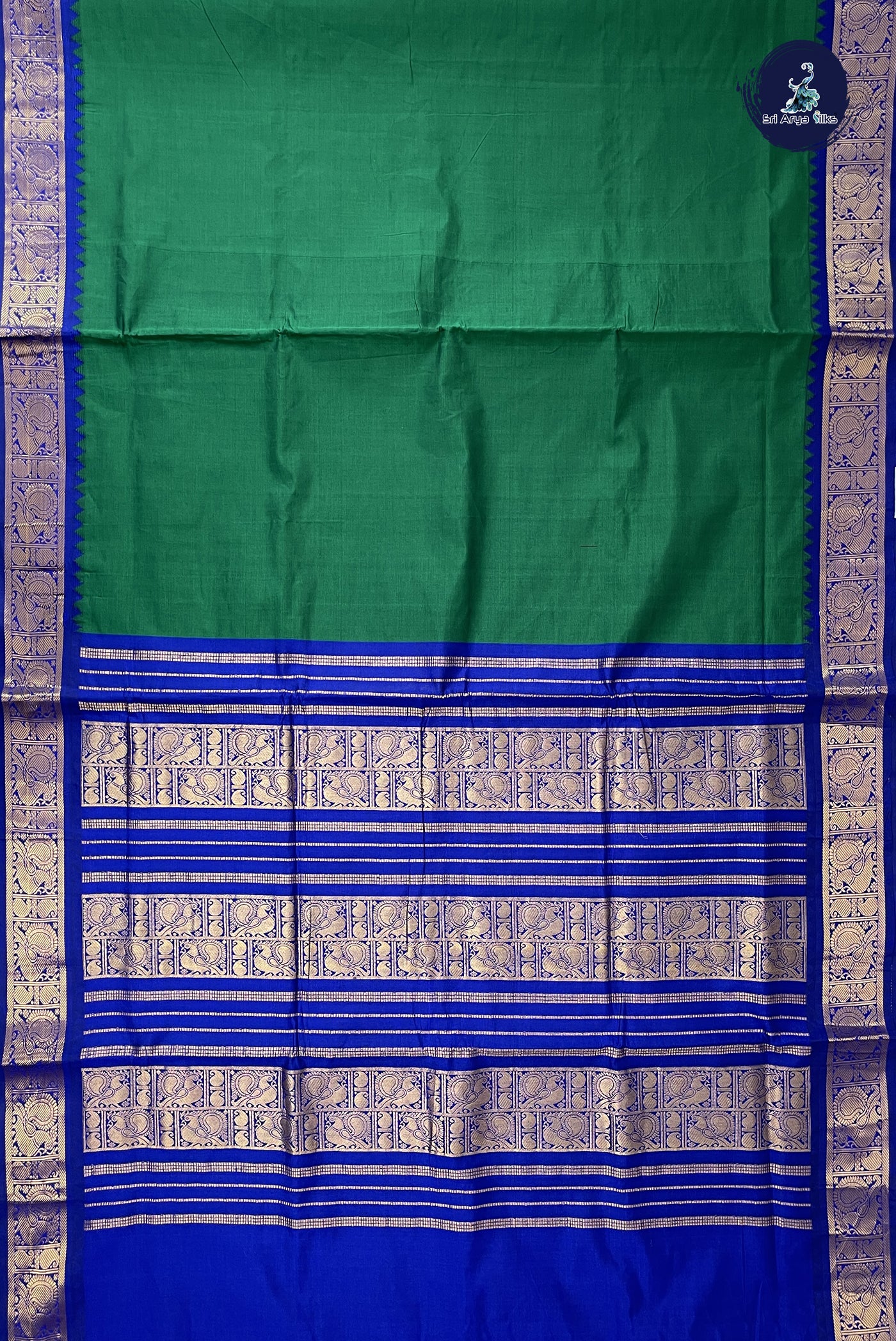 Green Madisar Semi Silk Cotton Saree With Plain Pattern