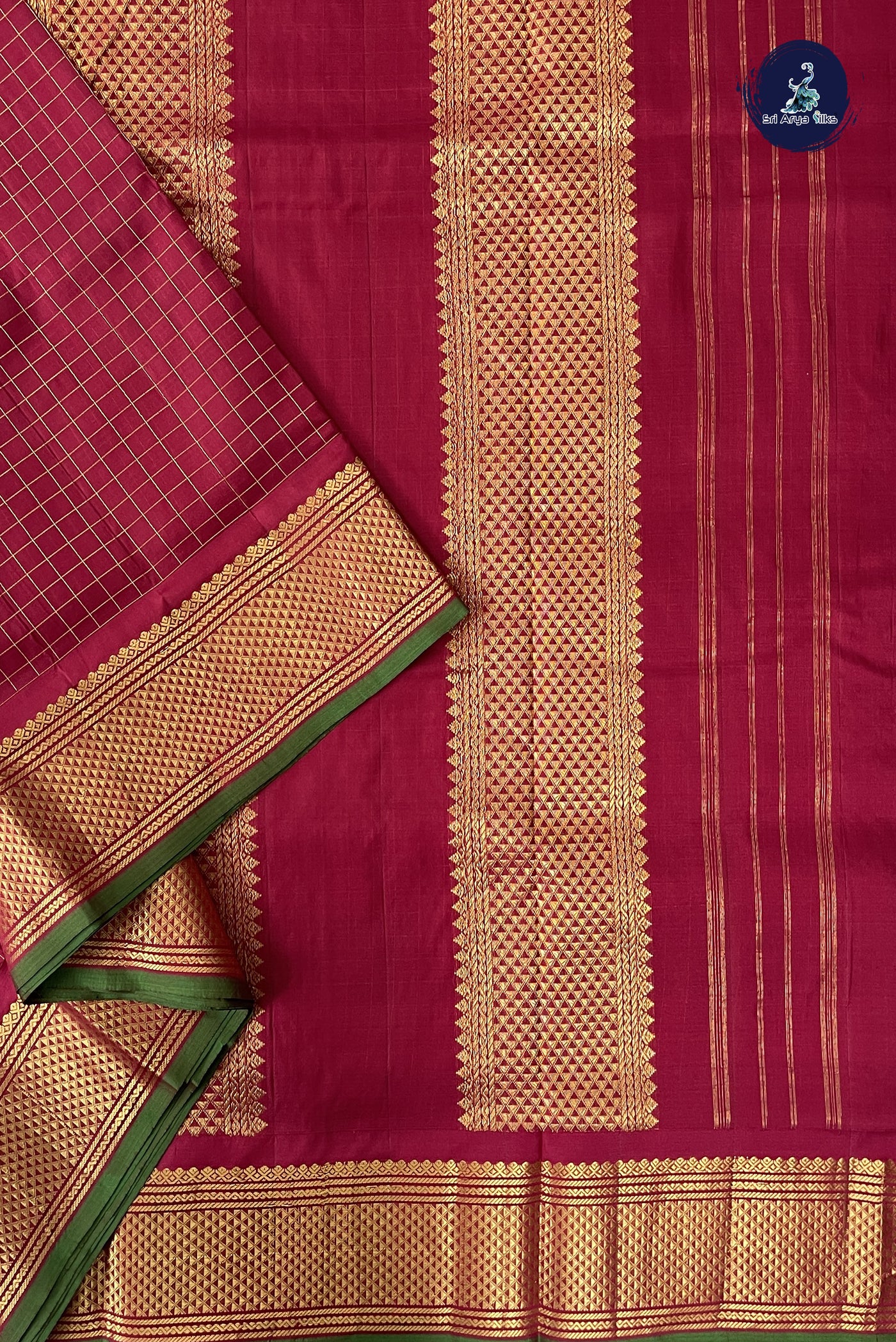 Arakku Madisar 10 Yards Silk Saree With Zari Checked Pattern