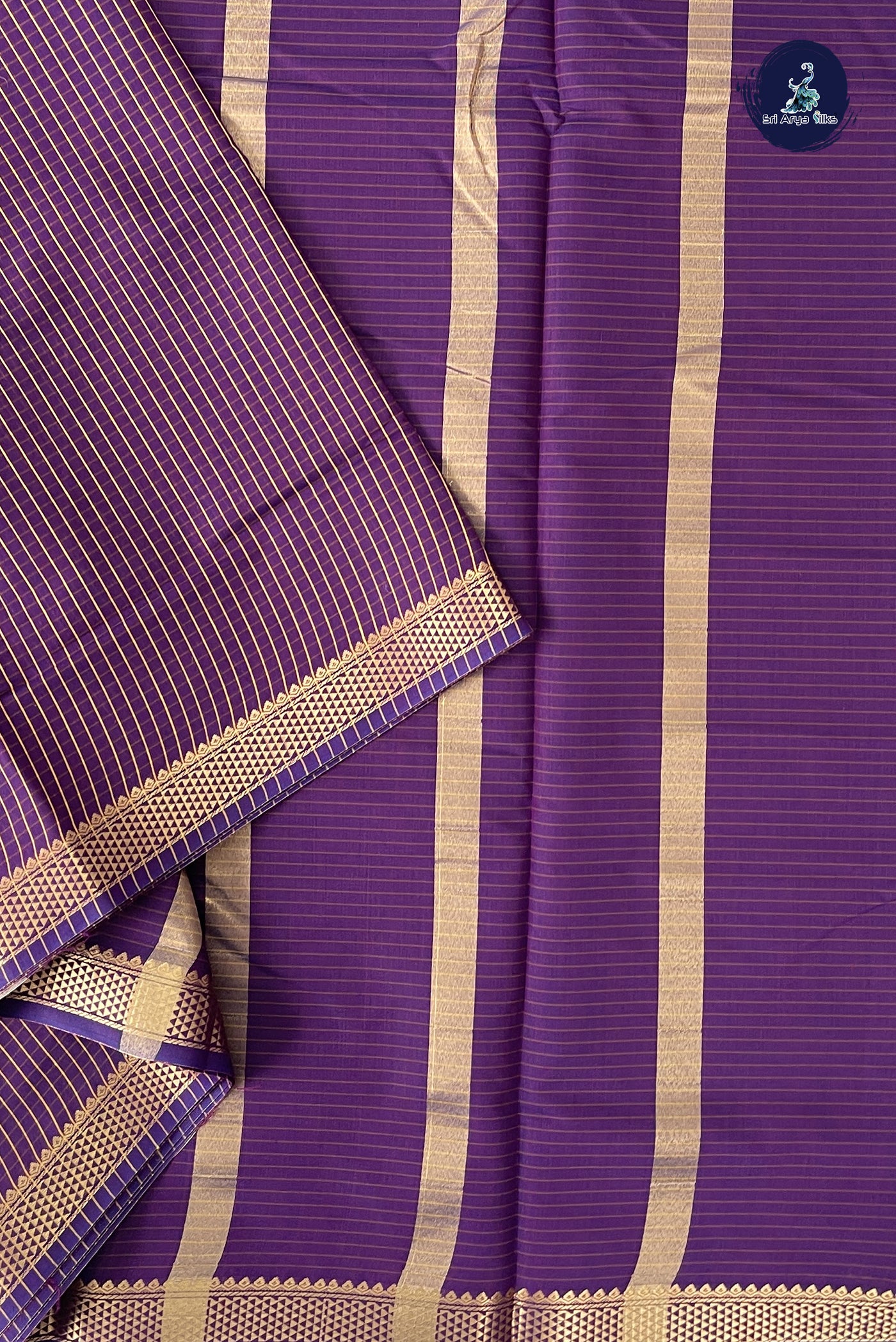 Dark Brinjal Madisar Semi Silk Cotton Saree With Checked Pattern