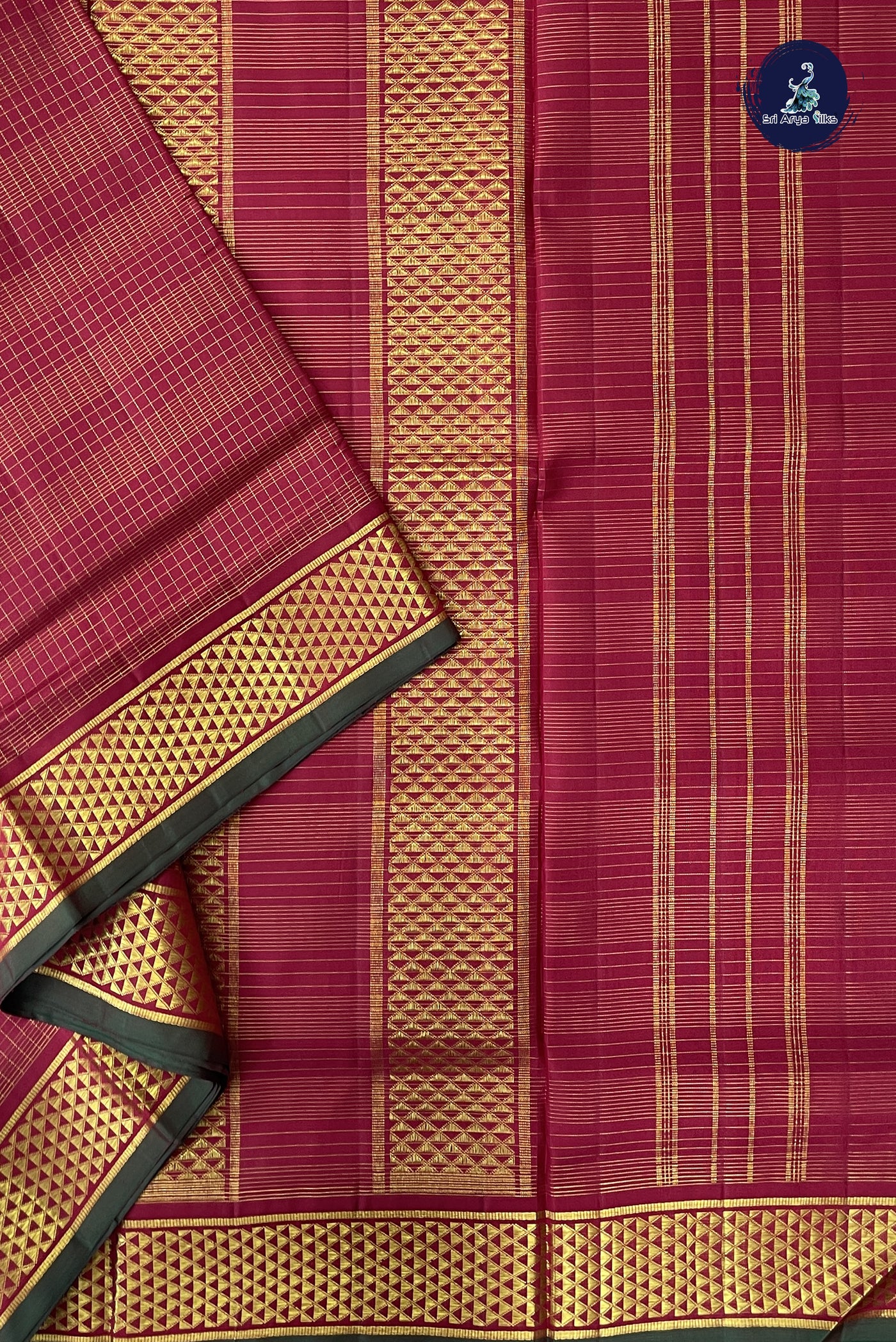 Arakku Madisar 10 Yards Silk Saree With Zari Checked Pattern