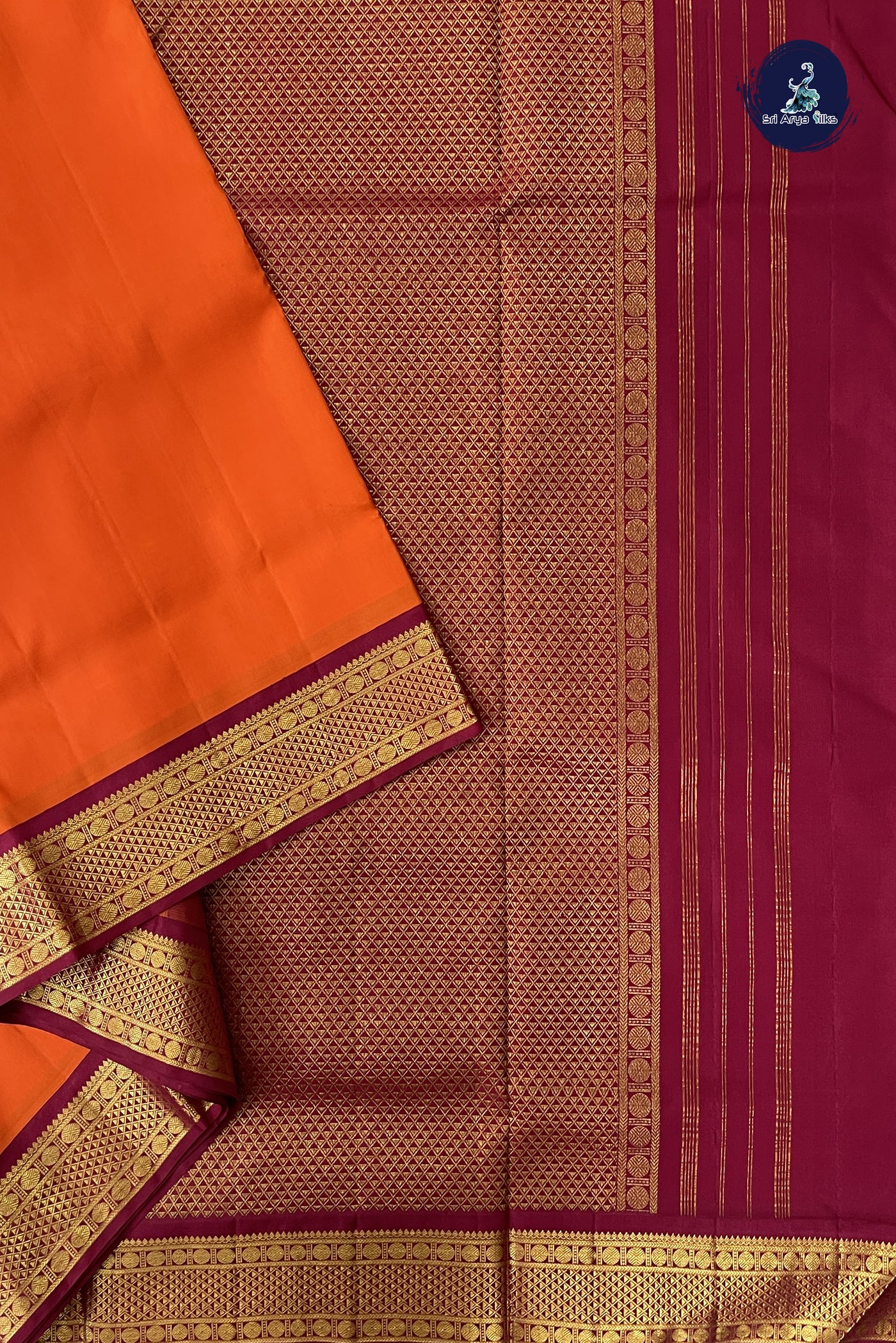 Orange Madisar 10 Yards Silk Saree With Plain Pattern