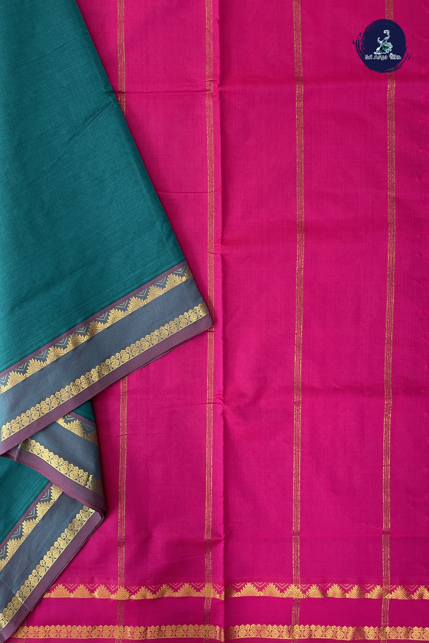 Peacock Green Madisar Semi Silk Cotton Saree With Plain Pattern