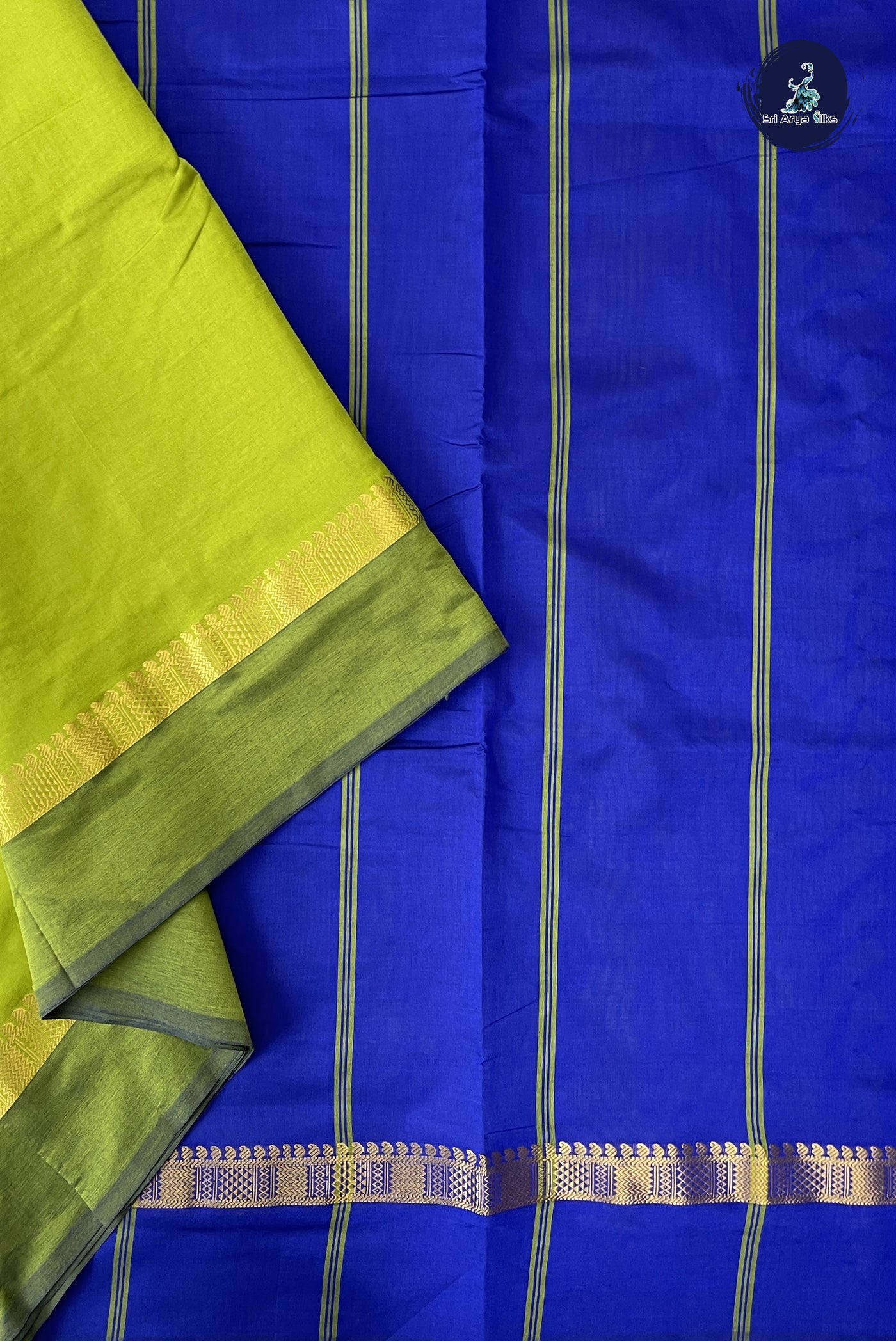 Lime Green Madisar Semi Silk Cotton Saree With Plain Pattern