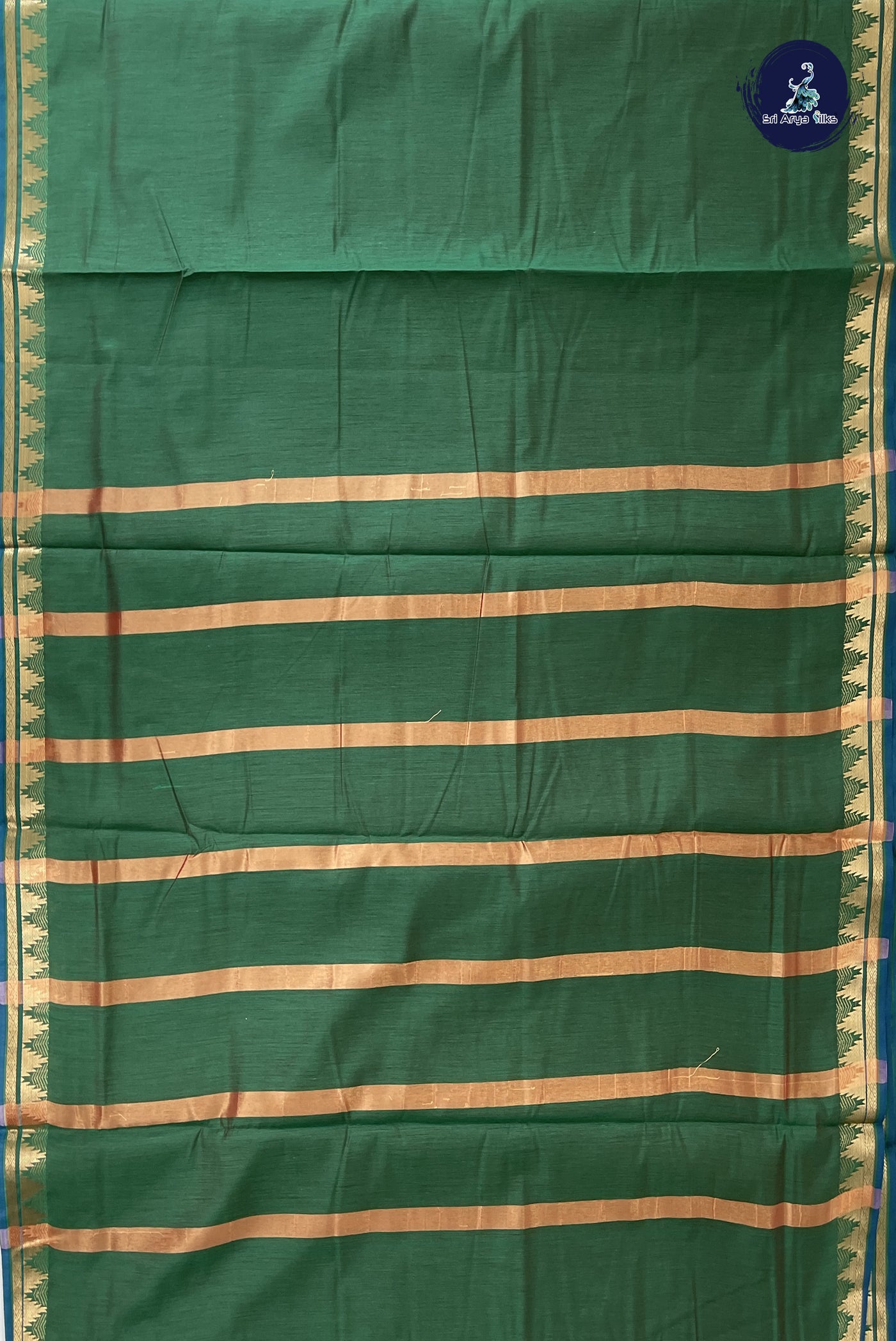 Green Madisar Semi Silk Cotton Saree With Plain Pattern