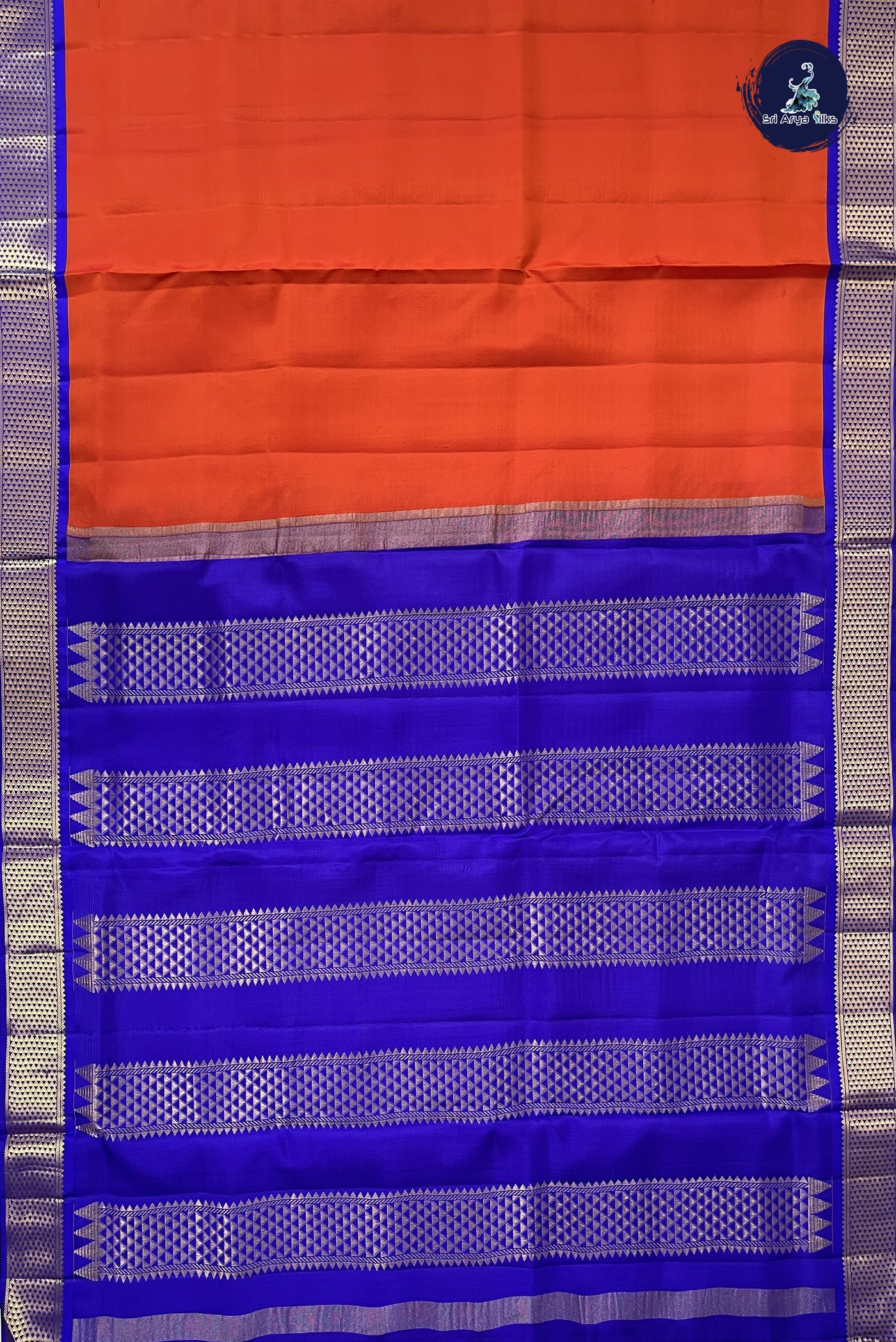 Orange Madisar 10 Yards Silk Saree With Plain Pattern