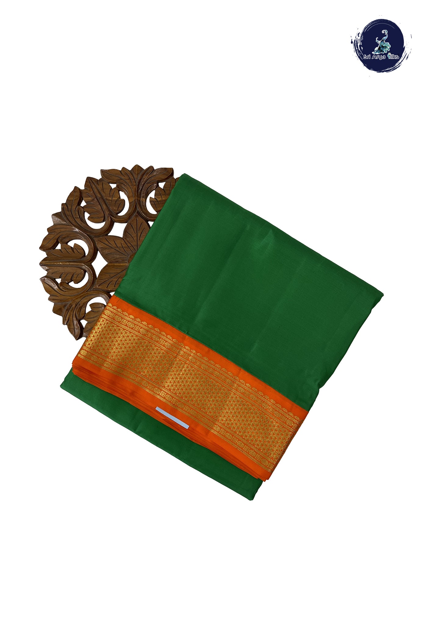 Green Madisar 10 Yards Silk Saree With Plain Pattern