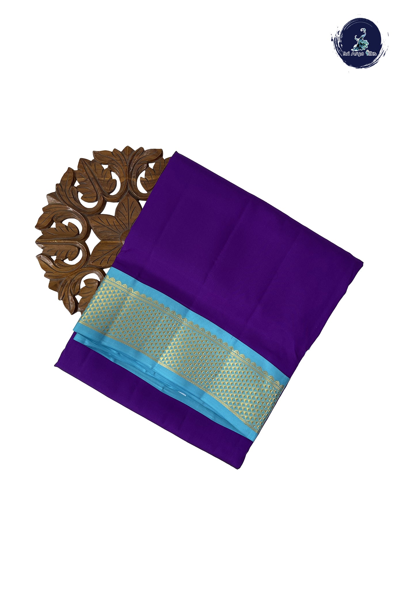 Violet Madisar 10 Yards Silk Saree With Plain Pattern