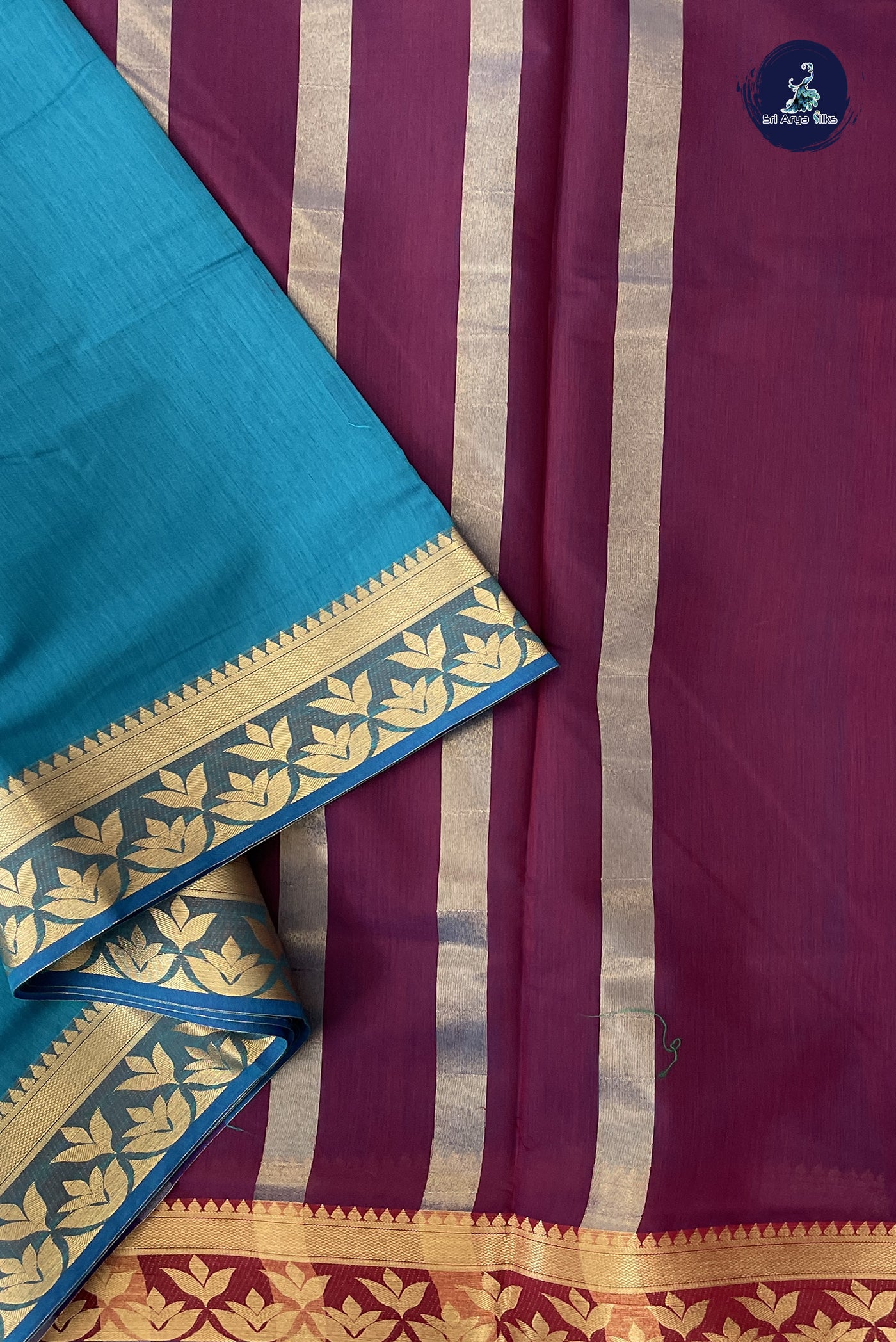 Sapphire Green Madisar Semi Silk Cotton Saree With Plain Pattern