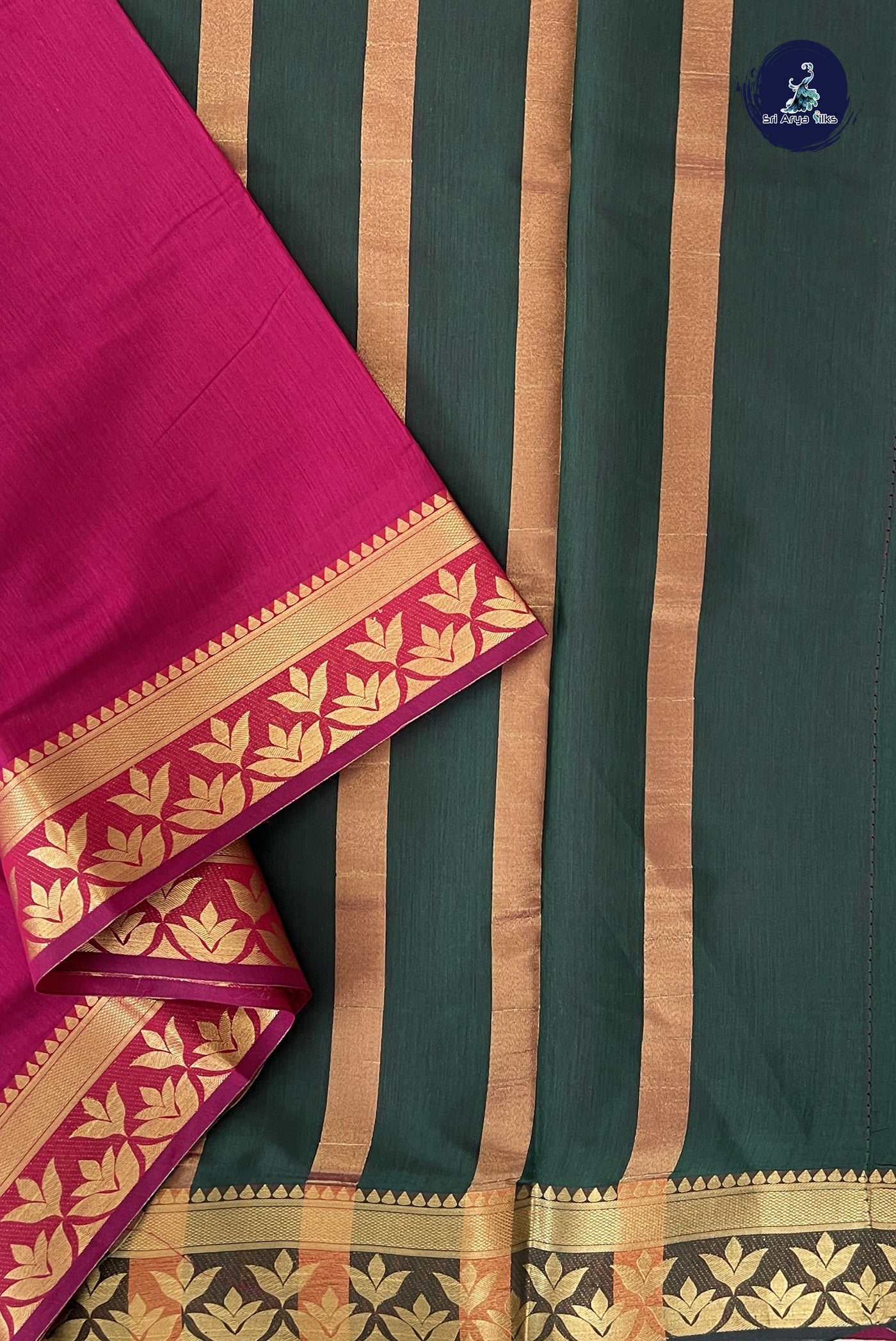 Magenta Madisar Semi Silk Cotton Saree With Plain Pattern