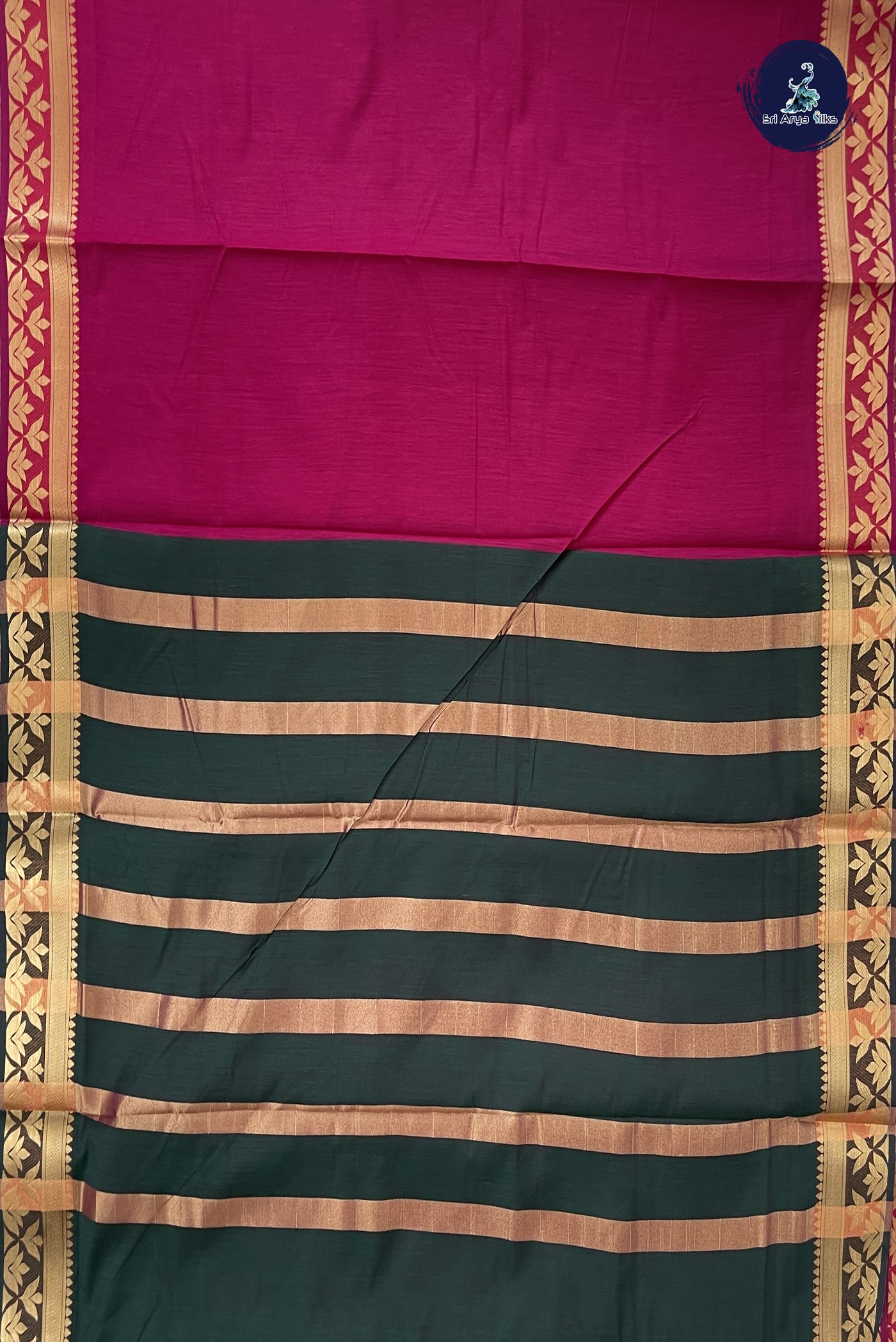 Magenta Madisar Semi Silk Cotton Saree With Plain Pattern