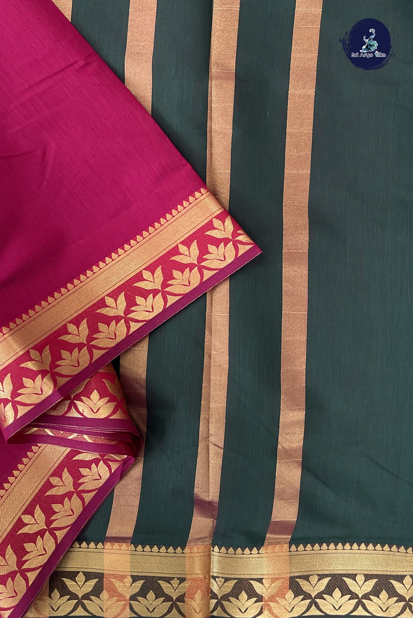 Magenta Madisar Semi Silk Cotton Saree With Plain Pattern