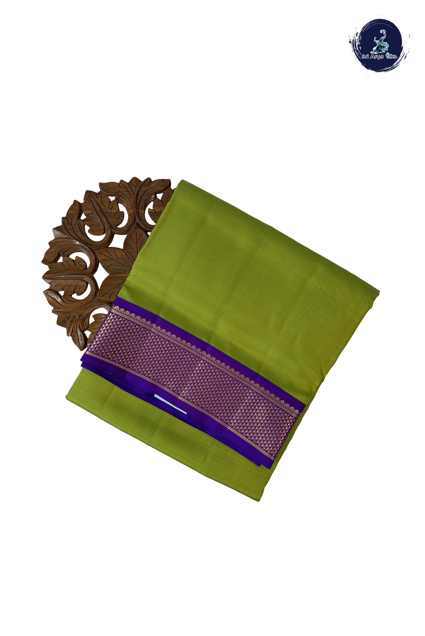 Lime Green Madisar 10 Yards Silk Saree With Plain Pattern
