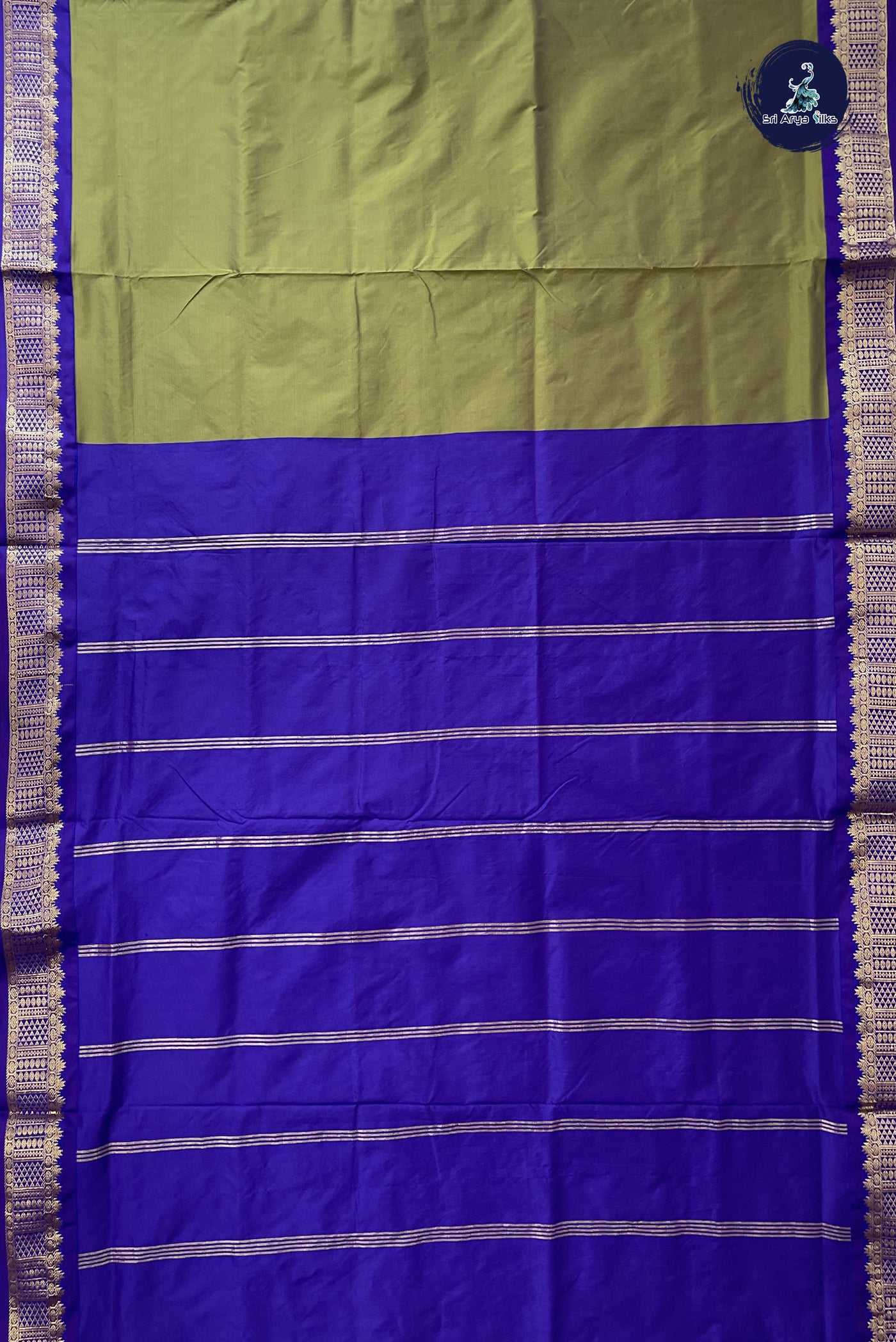 Elaichi Green Madisar Semi Silk Saree With Plain Pattern