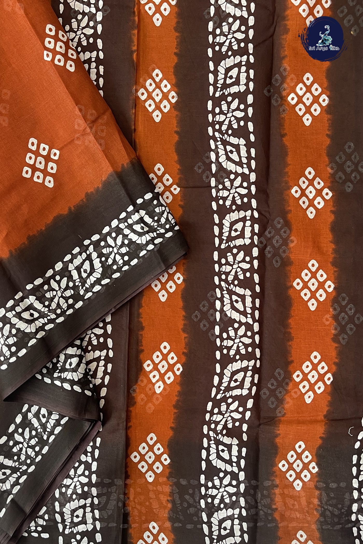 Rust 10.5 Yards Madisar Saree With Printed Pattern