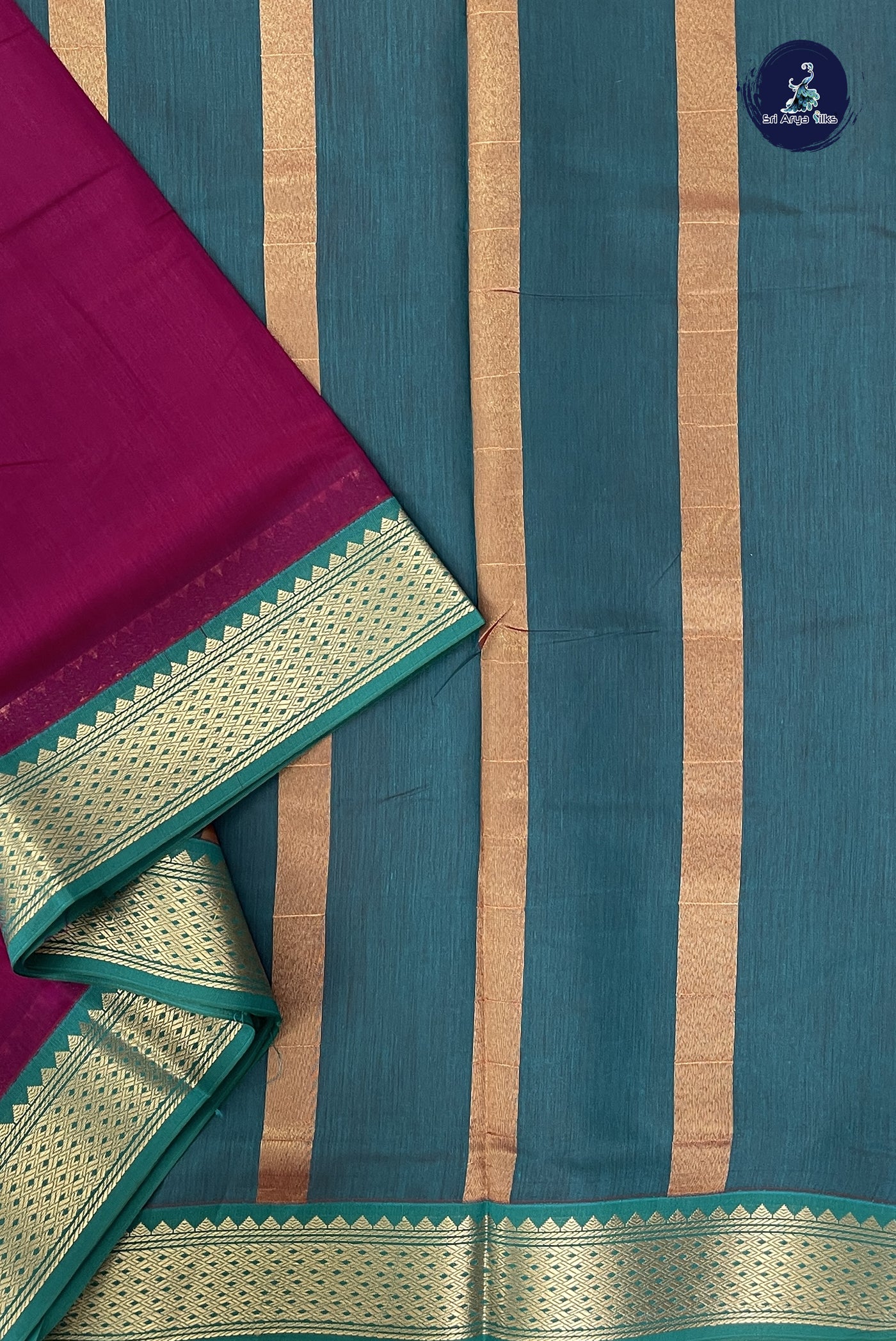 BeetRoot Shade Madisar Semi Silk Cotton Saree With Plain Pattern