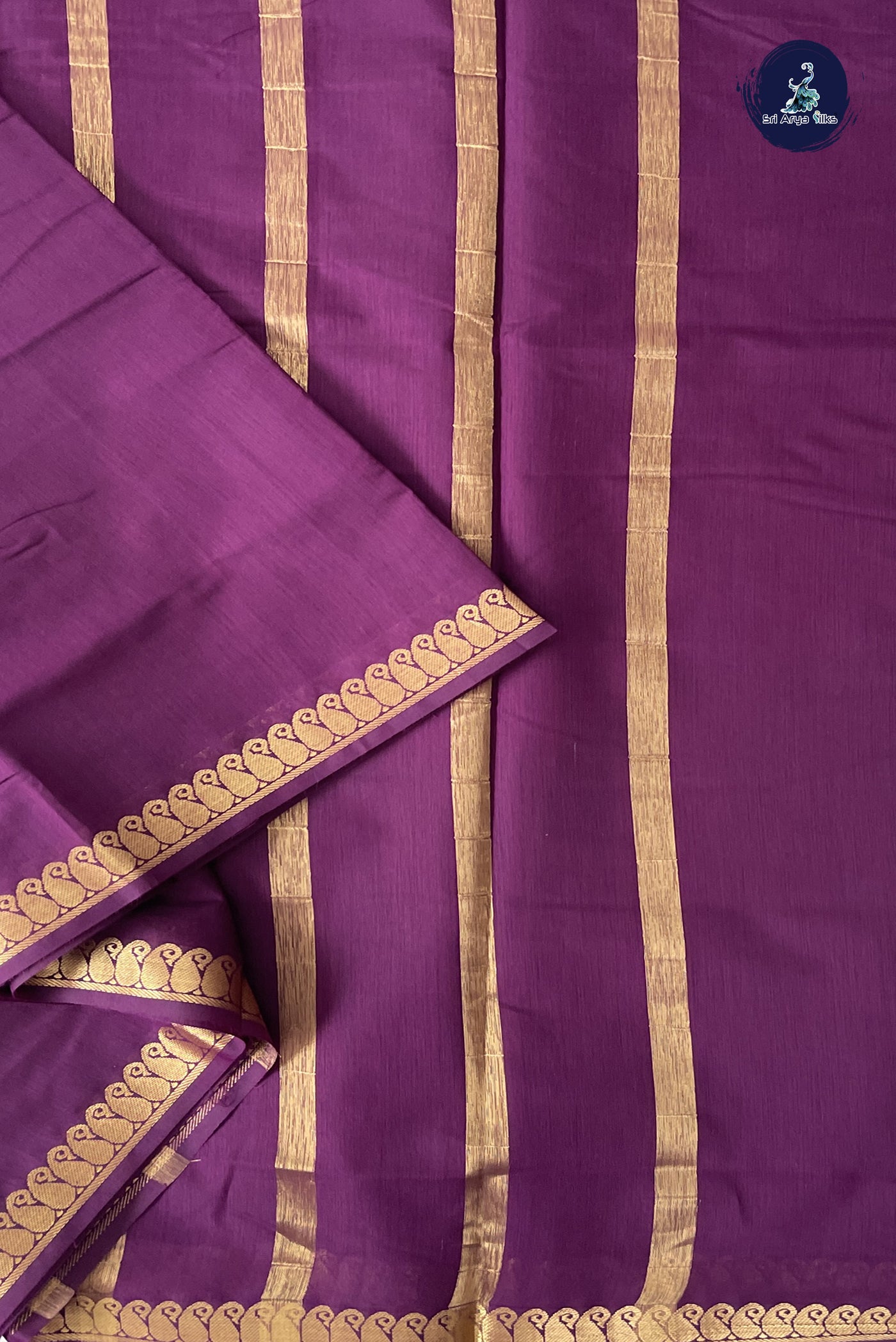 Dual Tone Wine Madisar Semi Silk Cotton Saree With Plain Pattern