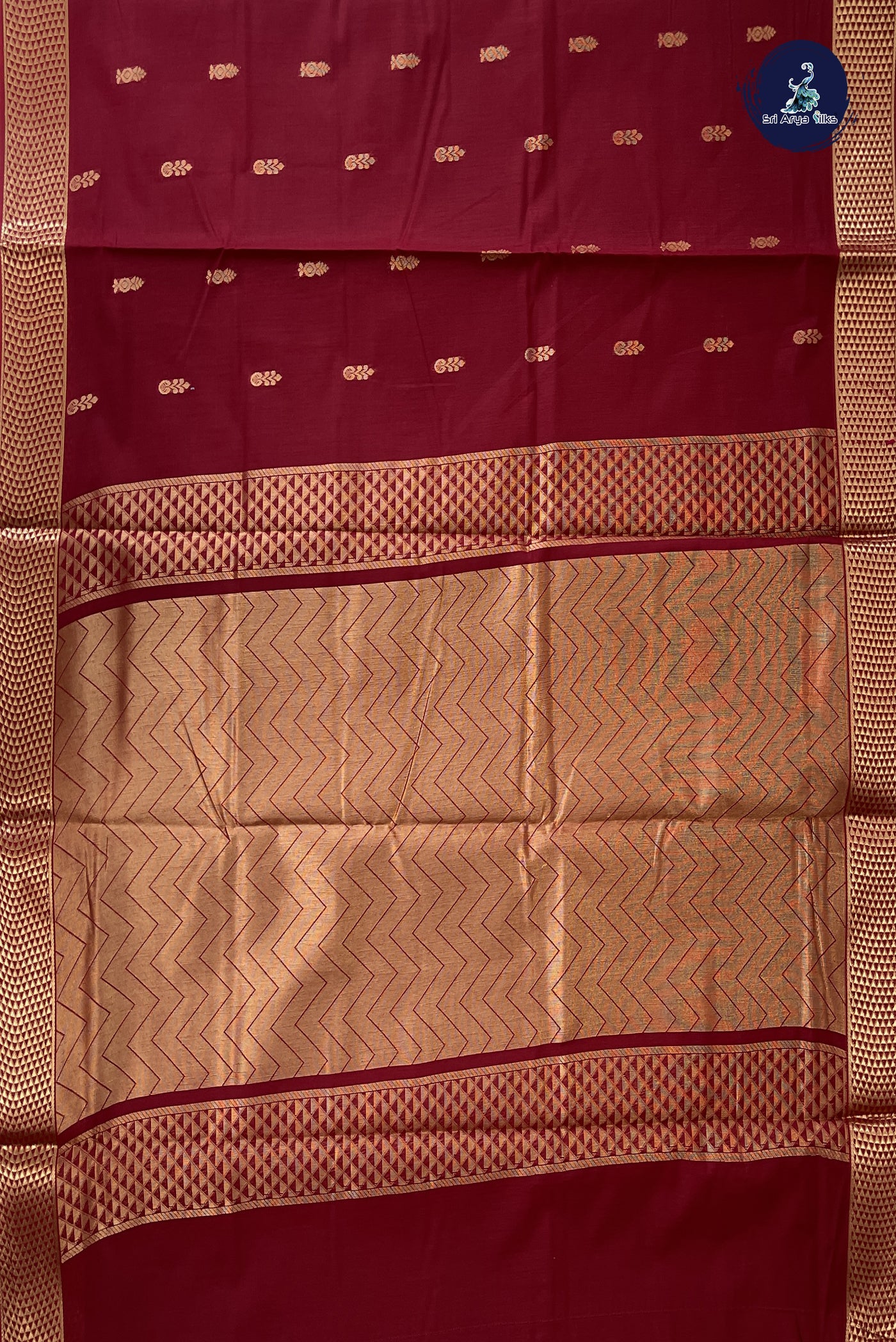 Arakku Madisar Semi Silk Cotton Saree With Zari Buttas Pattern