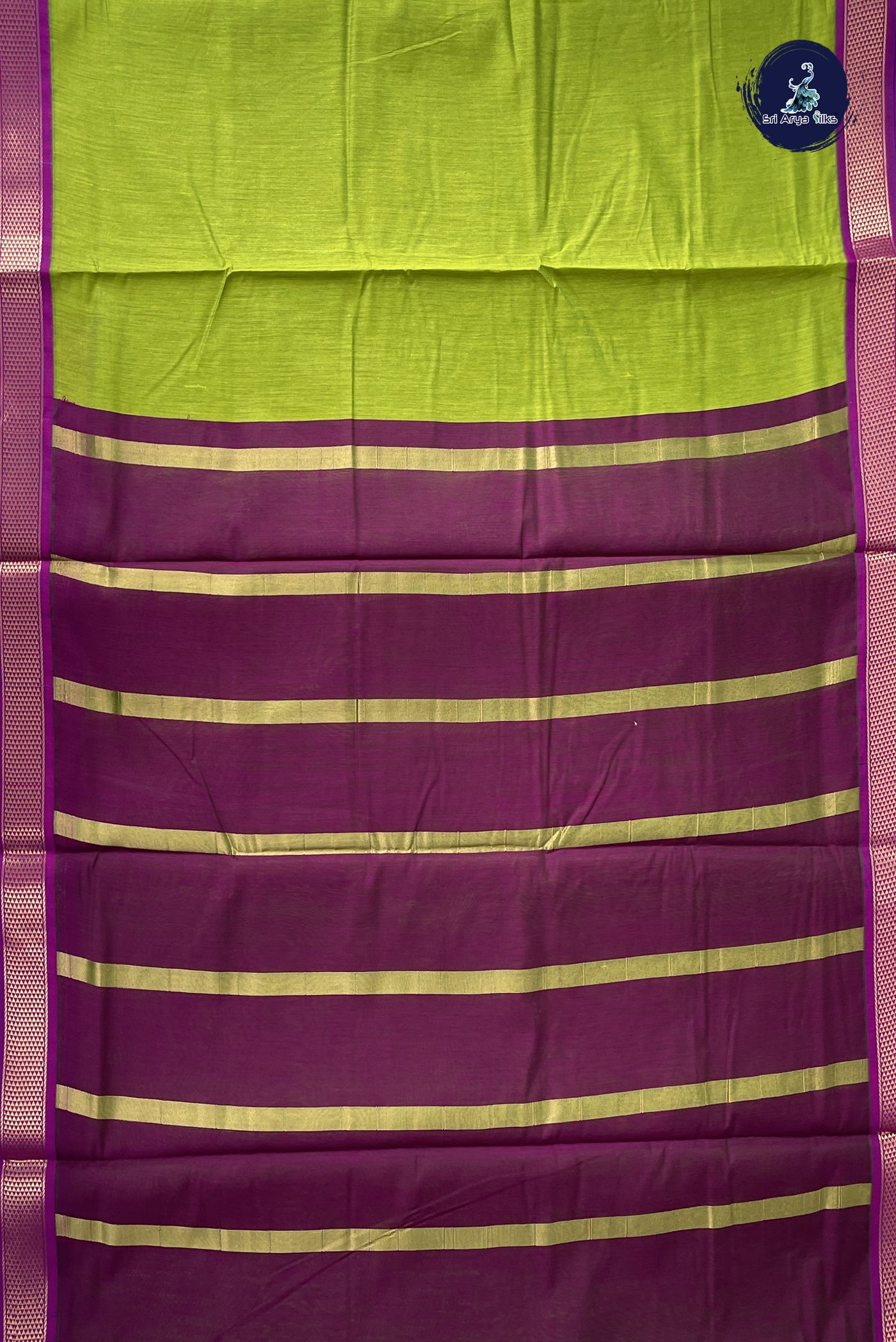 Green Madisar Semi Silk Cotton Saree With Plain Pattern