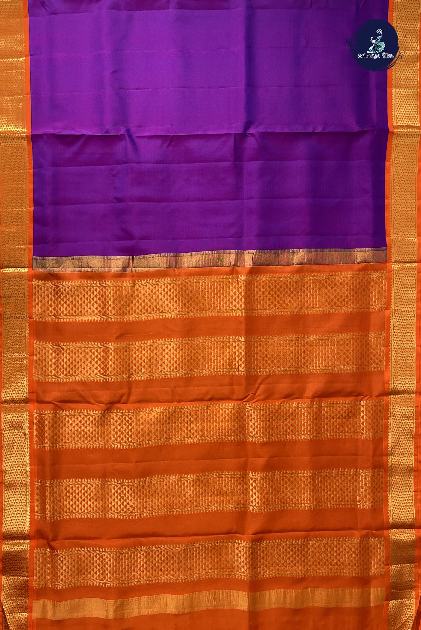 Dual Tone Purple Madisar 10 Yards Silk Saree With Plain Pattern
