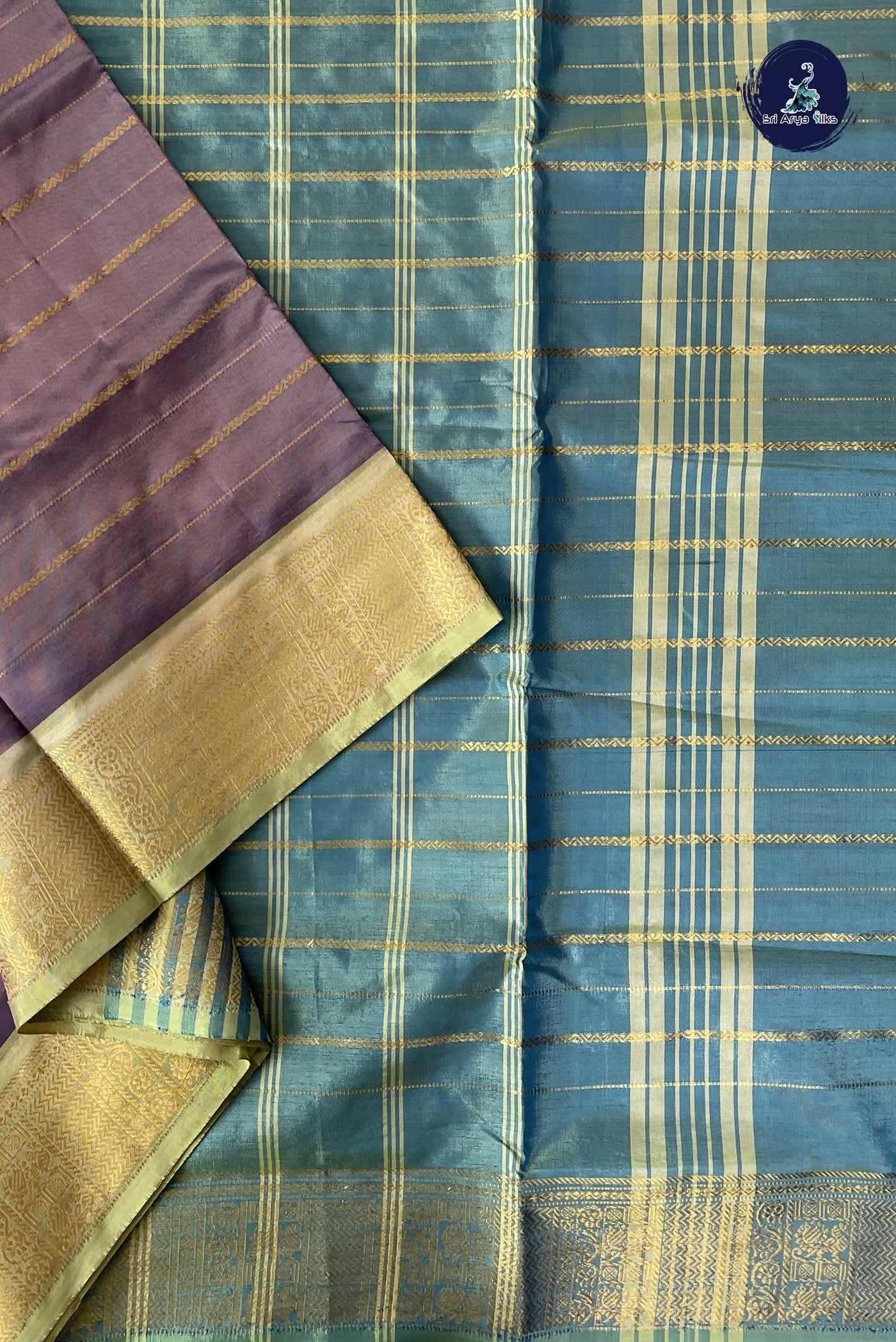Mauve Vaazhainaar Pattu Madisar Silk Saree With Veldhari Stripes Pattern