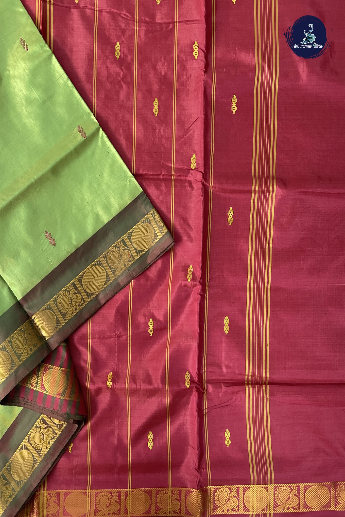 Pastel Green Vaazhainaar Pattu Madisar Silk Saree With Buttas Pattern
