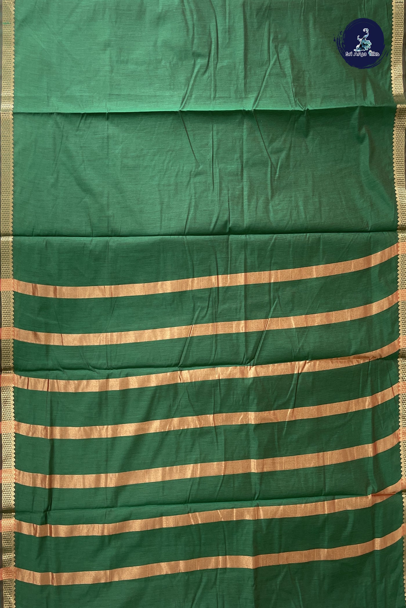 Green Madisar Semi Silk Cotton Saree With Plain Pattern