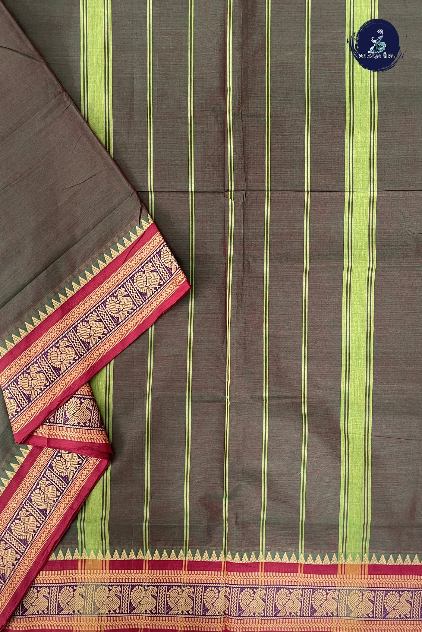 Green Madisar Cotton Saree With Plain Pattern