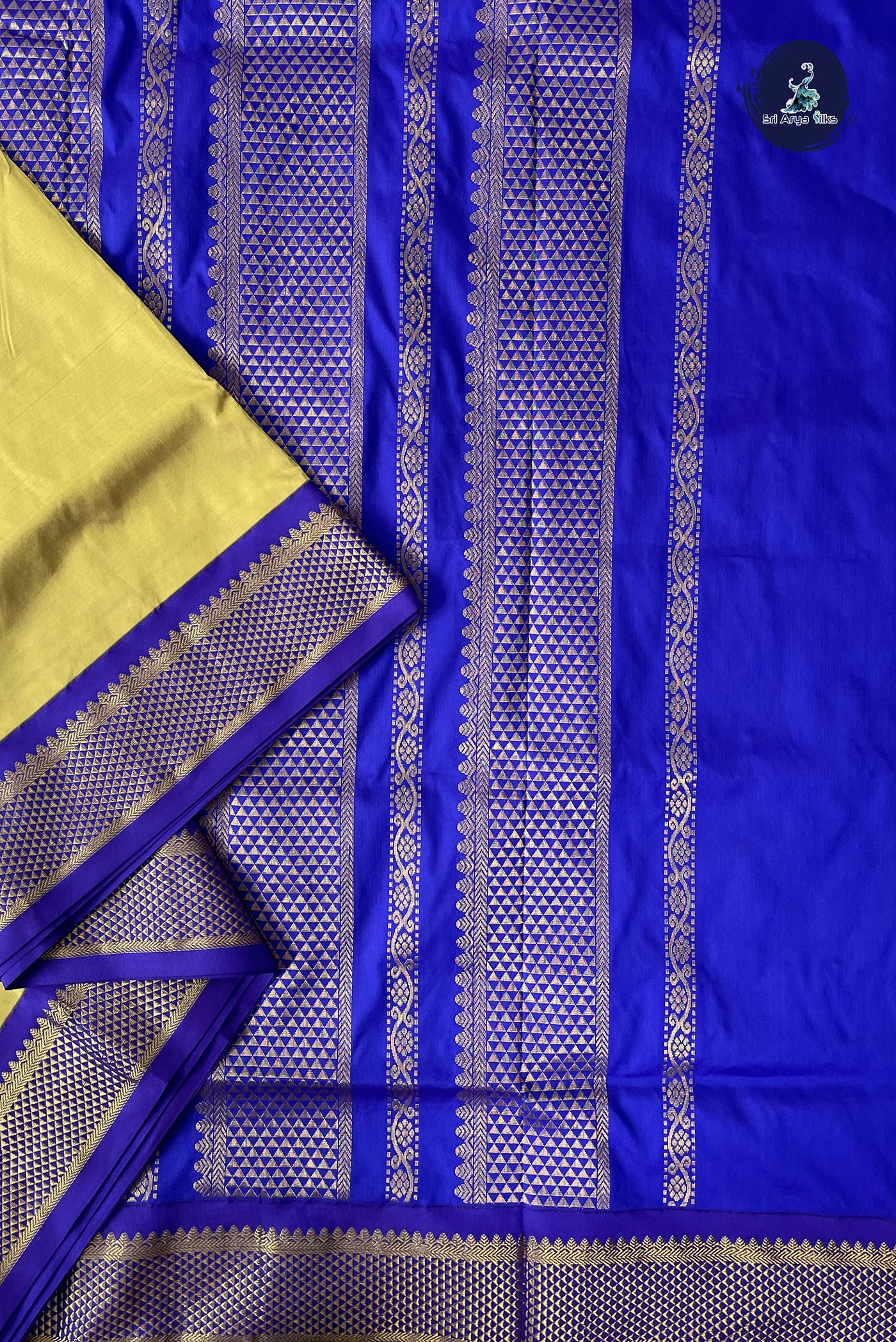 Yellowish Green Madisar Semi Silk Saree With Plain Pattern