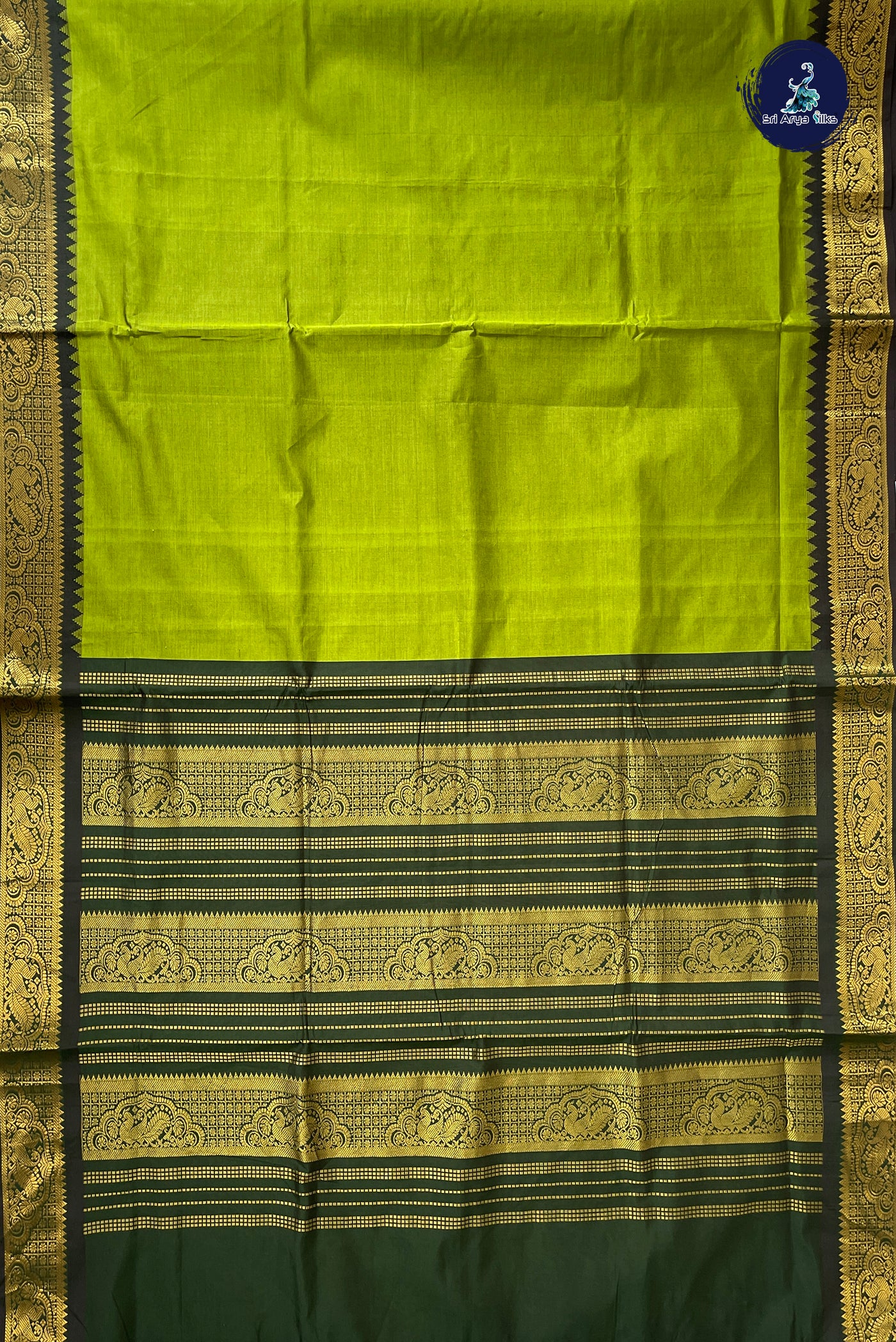 Light Green Half Pure Madisar Silk Cotton Saree With Plain Pattern