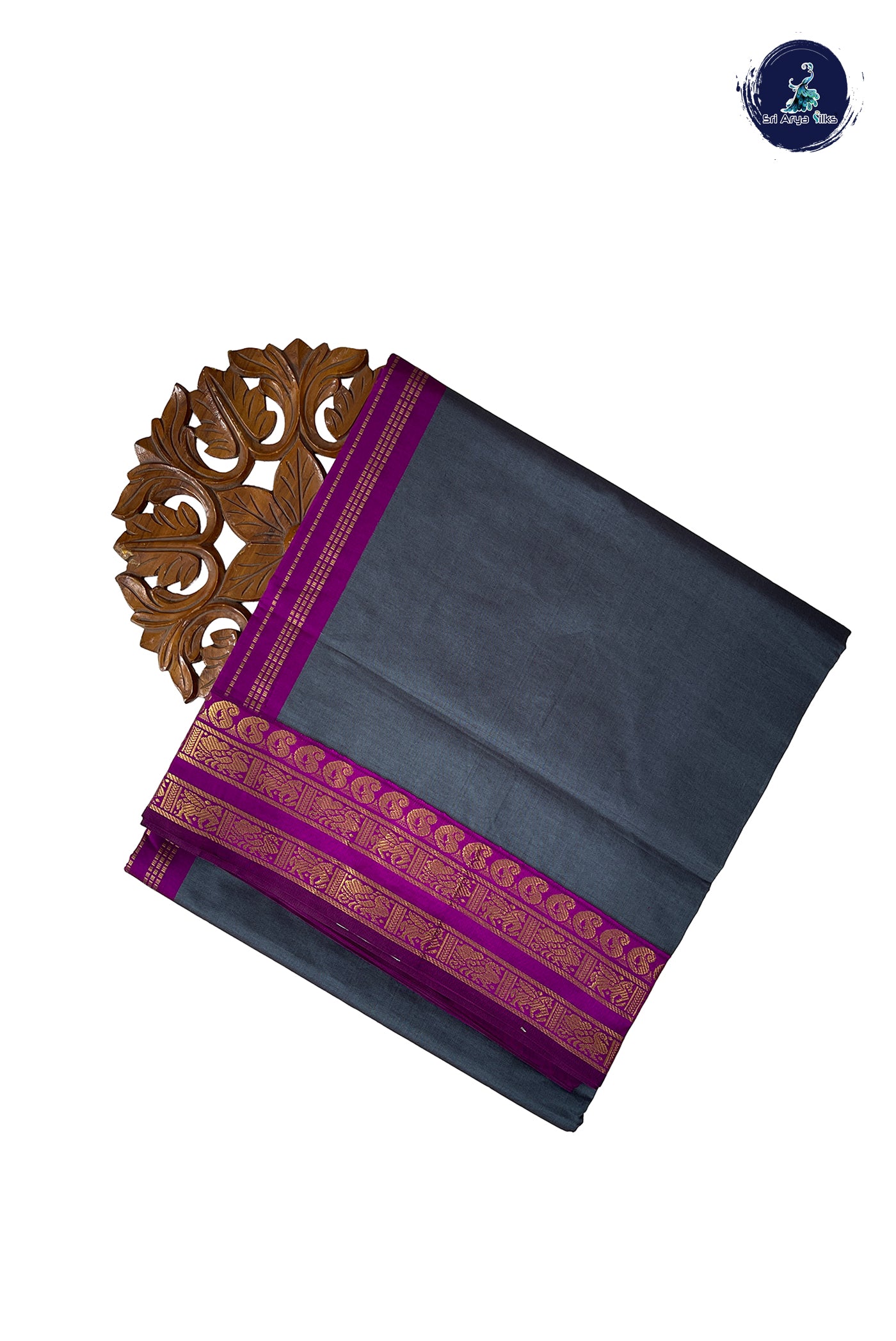 Grey Half Pure Madisar Silk Cotton Saree With Plain Pattern
