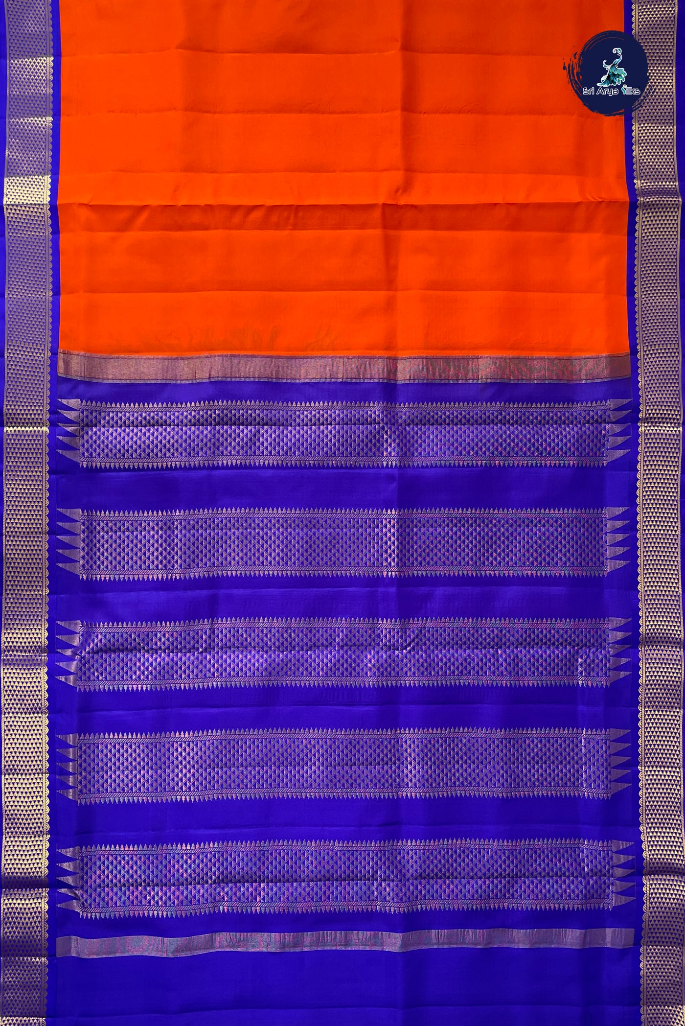 Orange Madisar 10 Yards Silk Saree With Plain Pattern