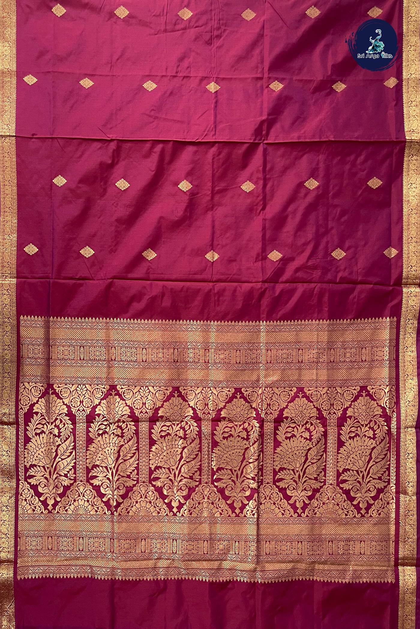Arakku Madisar Semi Silk Saree With Zari Buttas Pattern