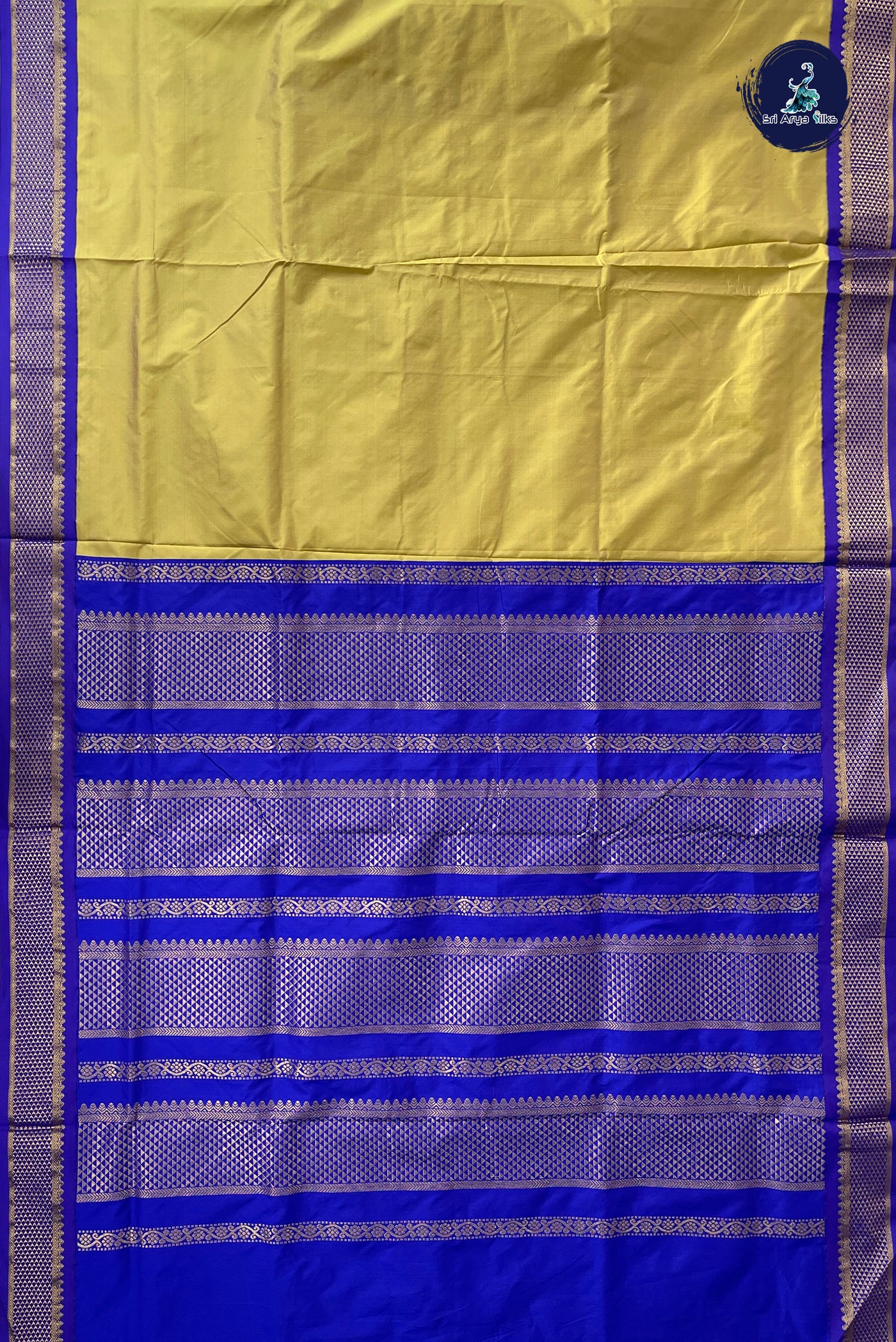 Yellowish Green Madisar Semi Silk Saree With Plain Pattern