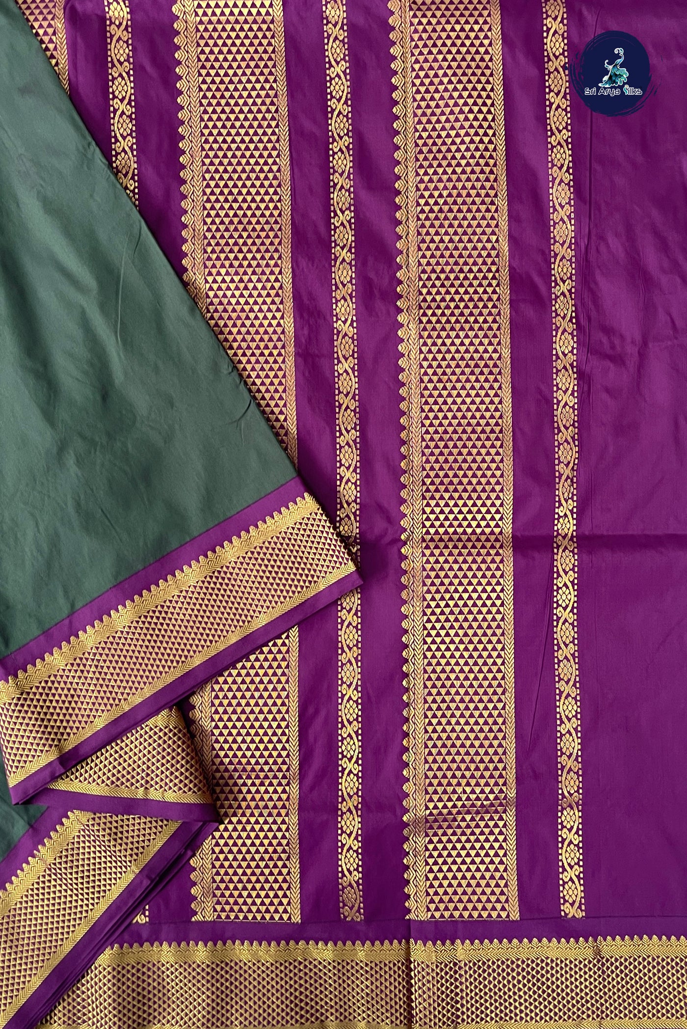Dark Green Madisar Semi Silk Saree With Plain Pattern