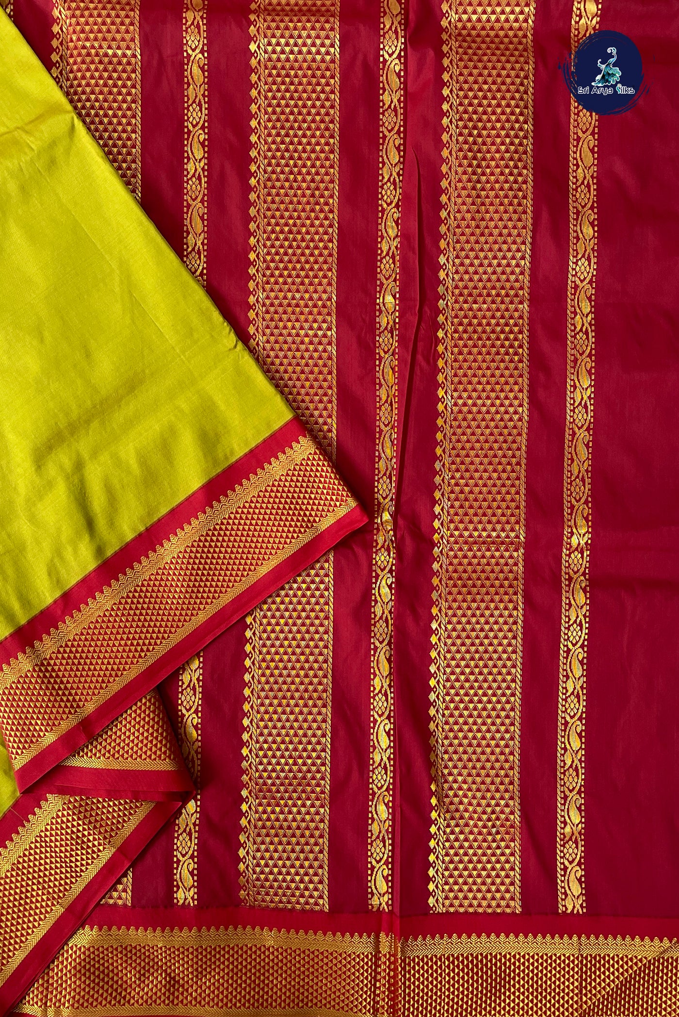 Mehendi Green Madisar Semi Silk Saree With Plain Pattern
